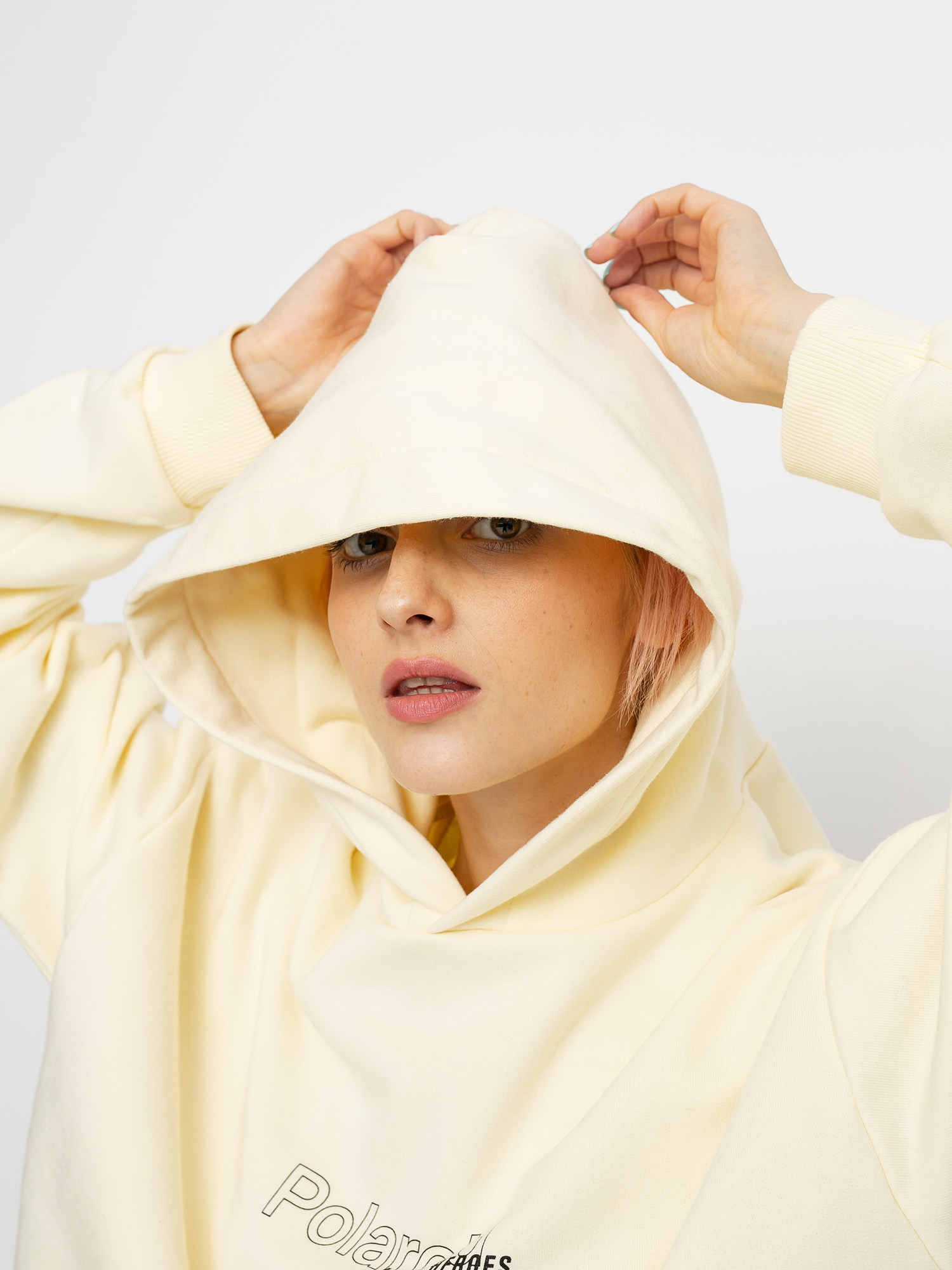 Local Heroes X Polaroid Ribbon Heart Cropped HD Wmn Kapucnis pulóver (cream)