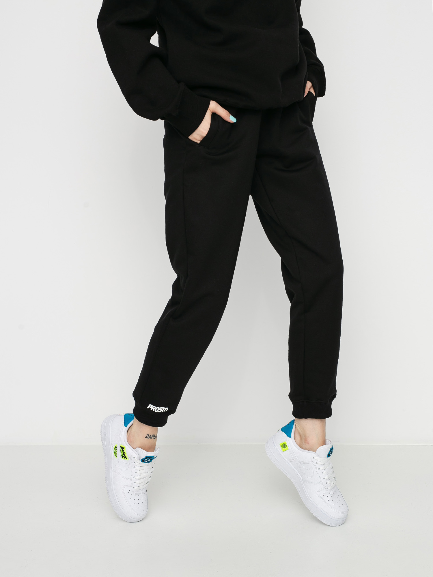 Prosto Jenny Wmn Kisnadrág (black)