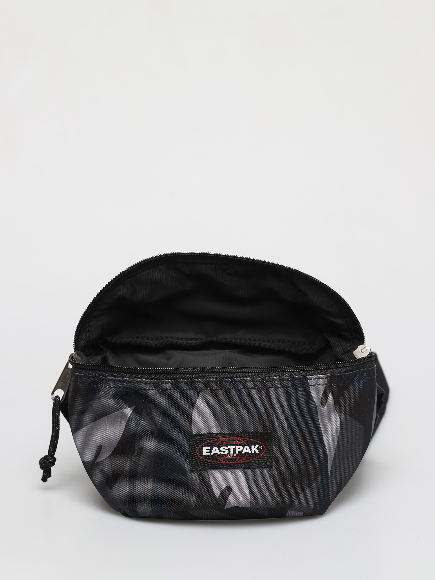 Eastpak Springer Övtáska (leaves dark)