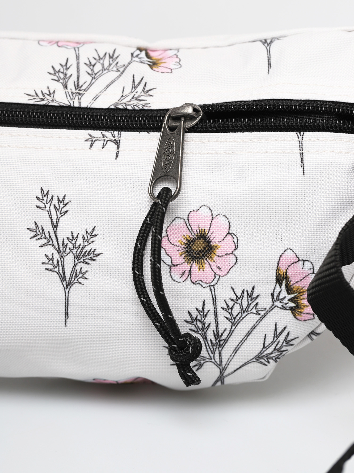 Eastpak Springer Övtáska (wild white)