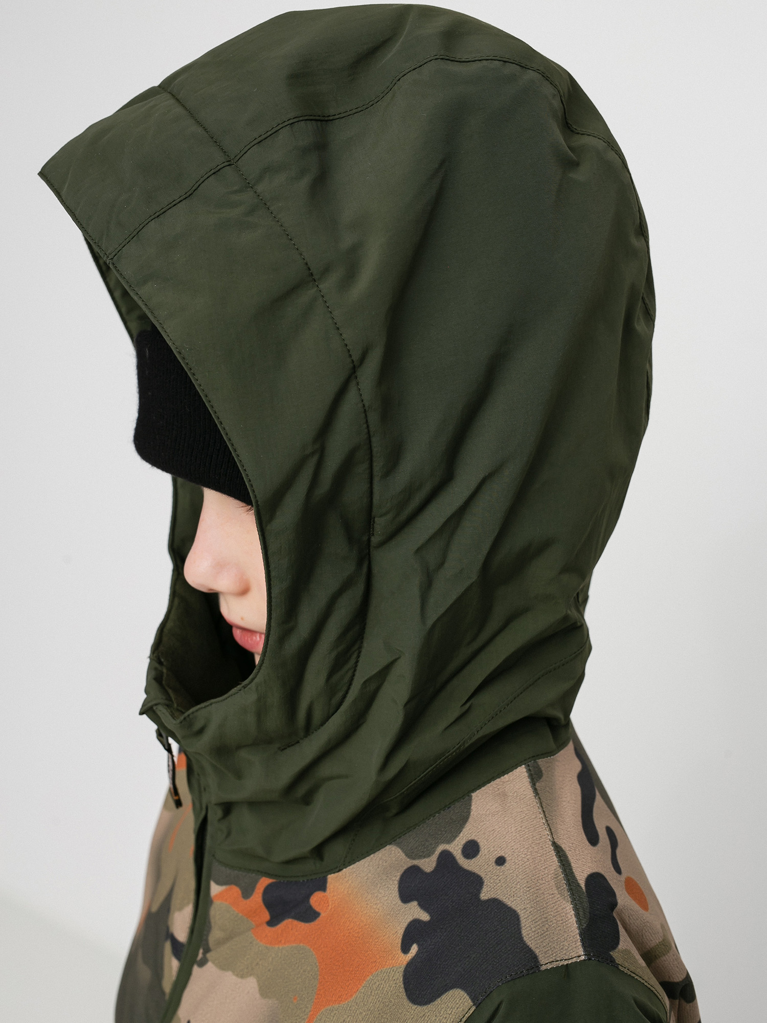 Burton Game Day Snowboard dzseki (kelp birch camo)