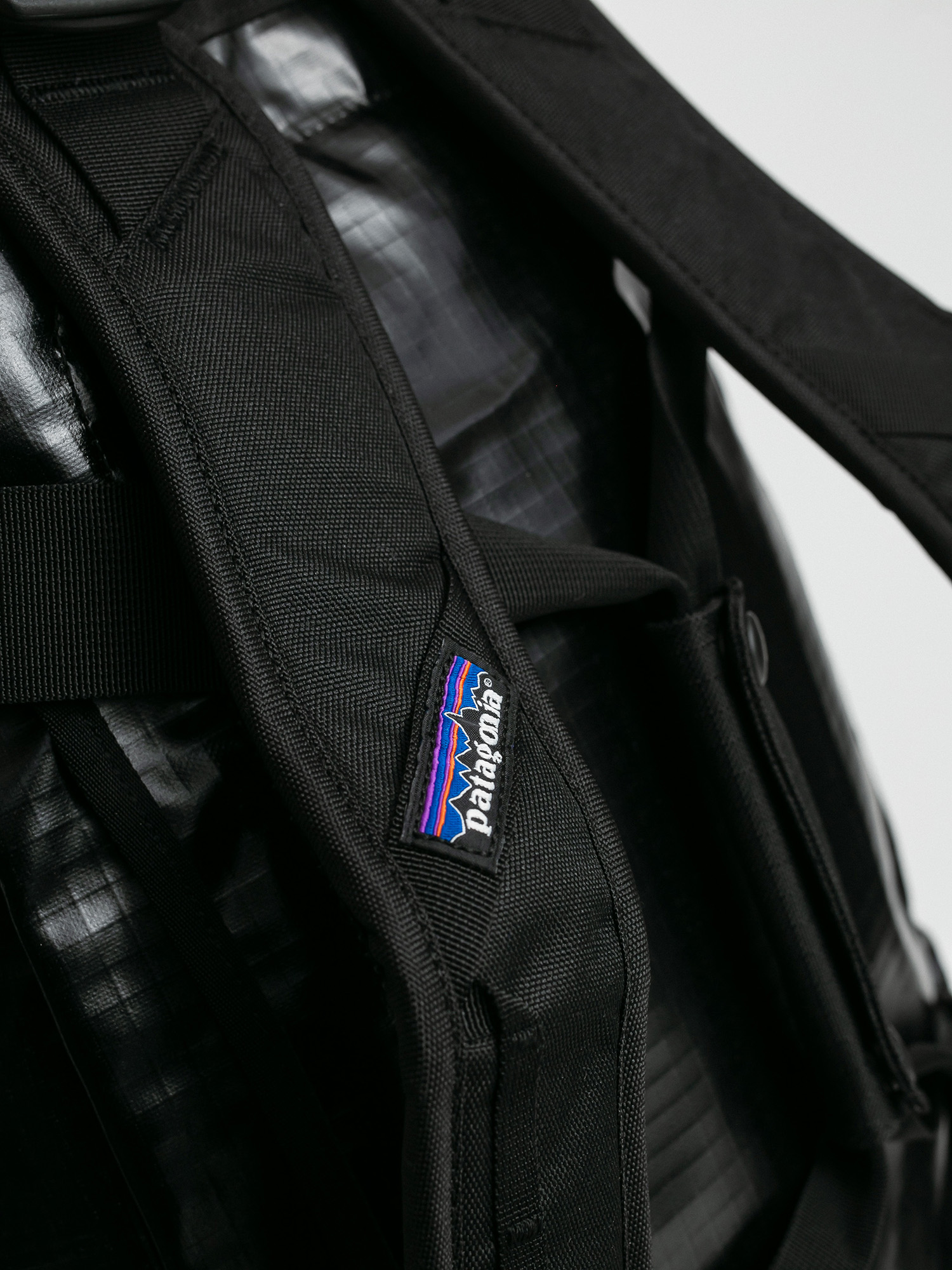 Patagonia Black Hole Duffel 40L Utazótáska (black)