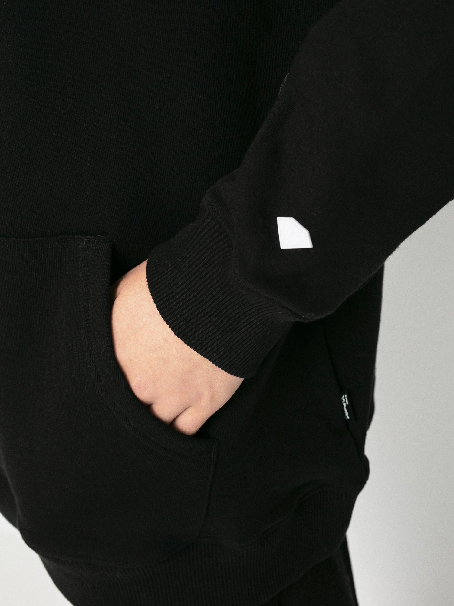 Diamond Supply Co. Checkered Cross HD Kapucnis pulóver (black)