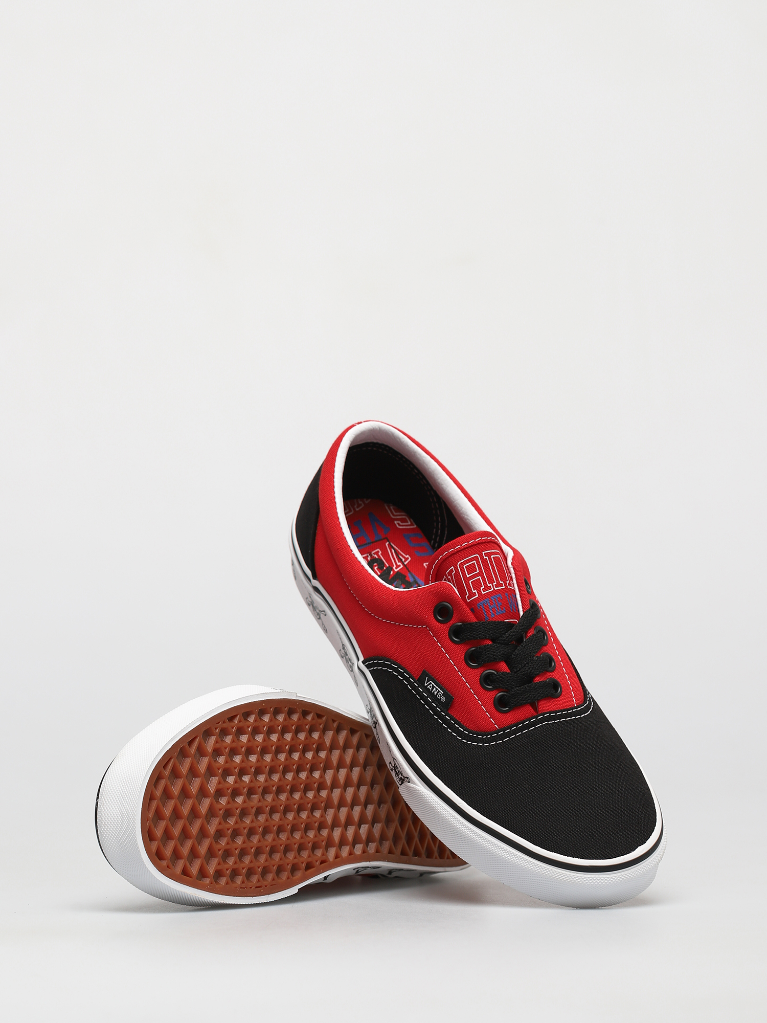 Vans Era Cipők (new varsity black/high risk red)