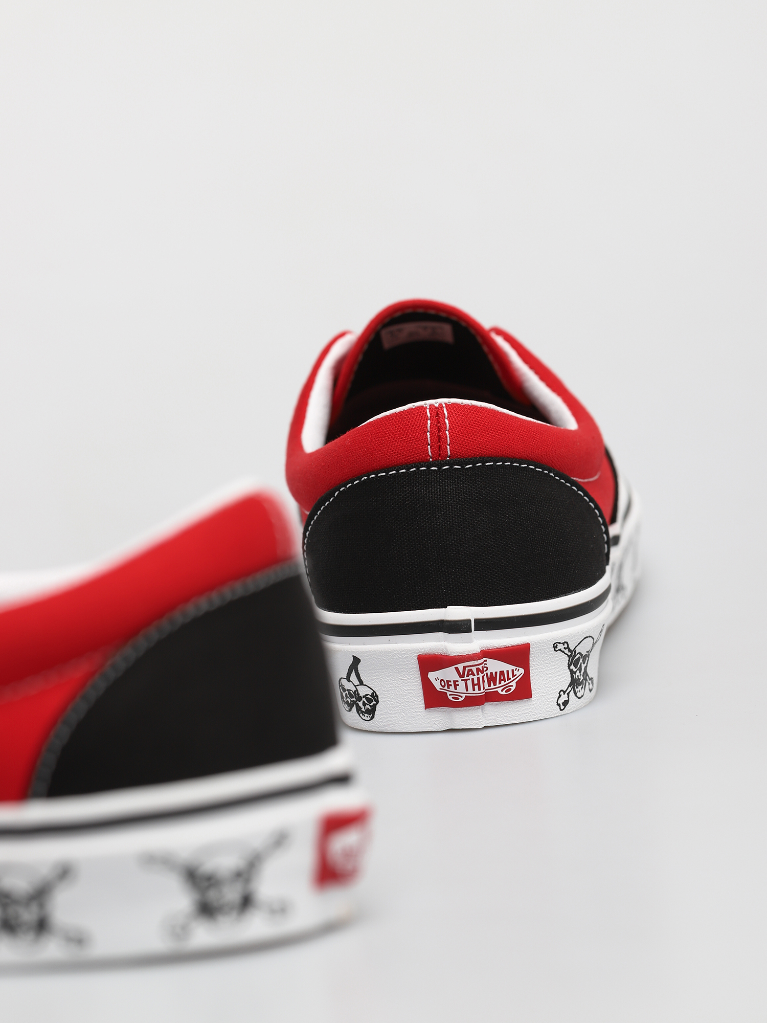 Vans Era Cipők (new varsity black/high risk red)