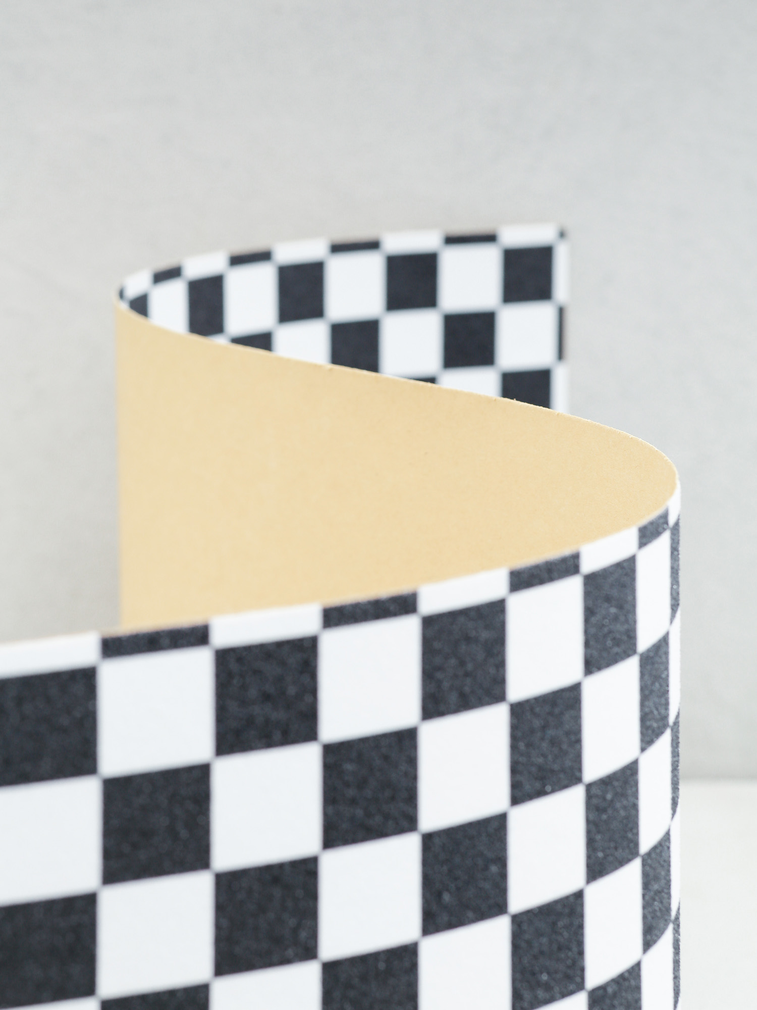 FKD Smirgli Color (white/black)