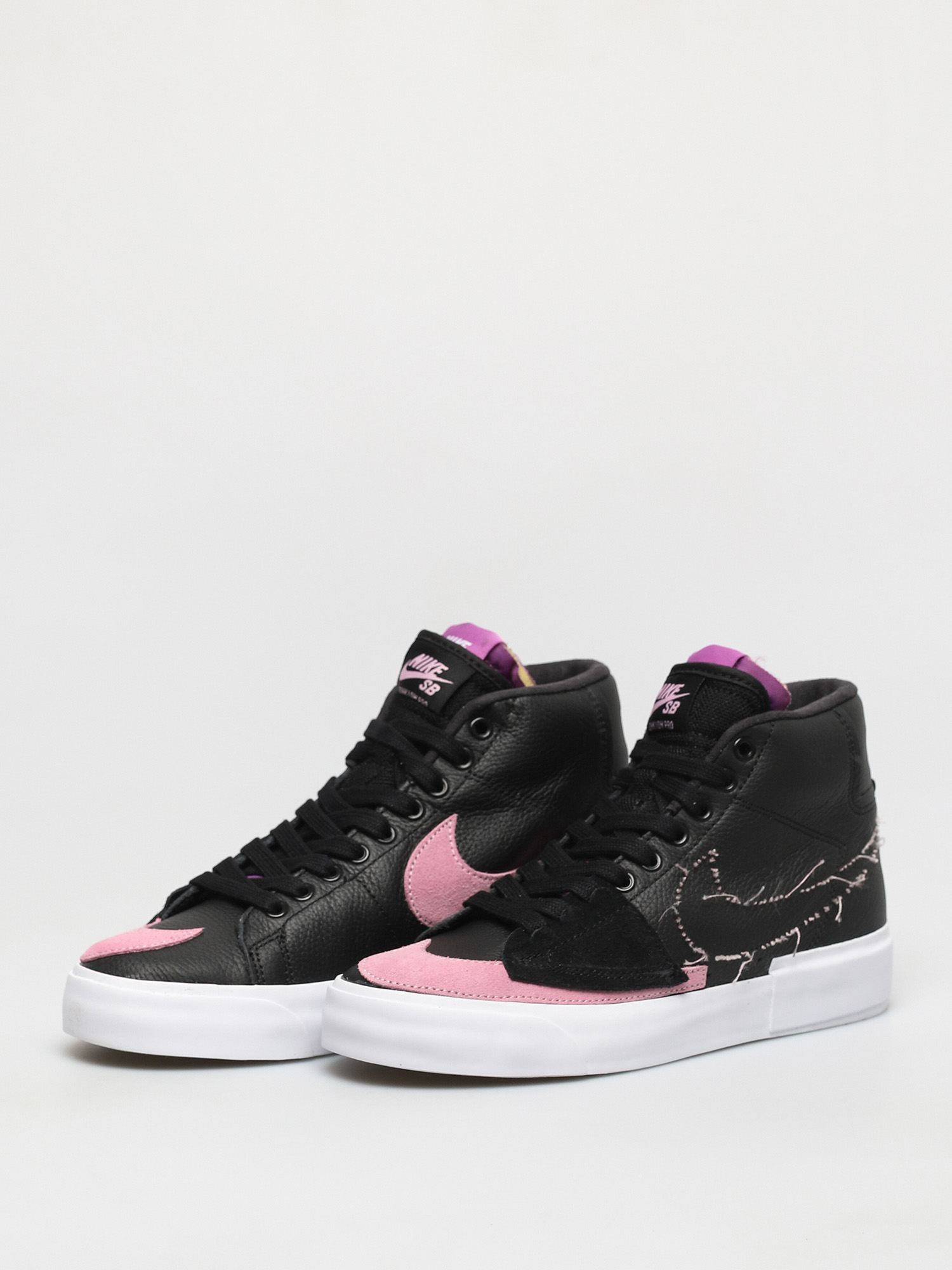 Nike SB Zoom Blazer Mid Edge Cipők (black/pink rise white purple nebula)