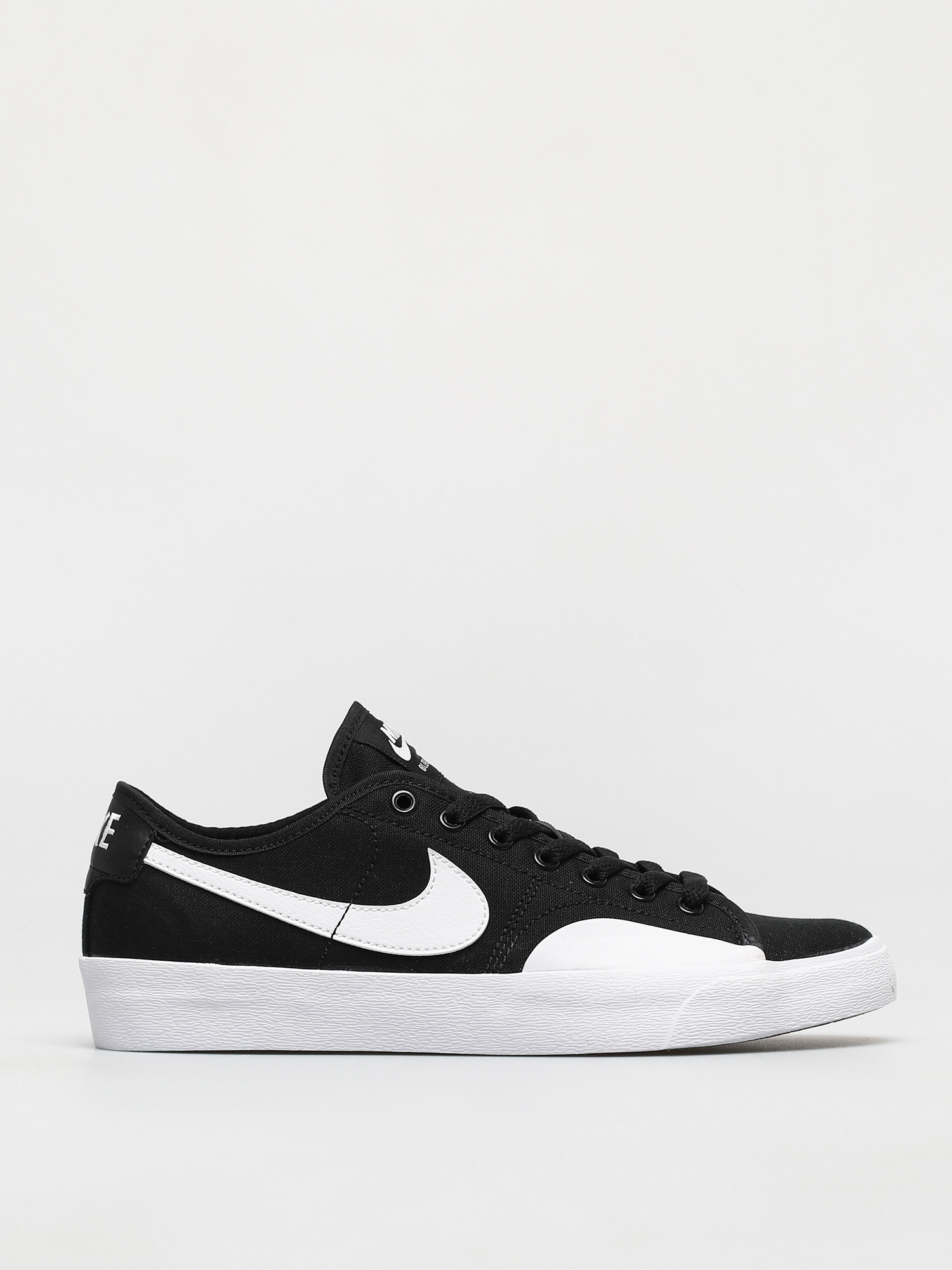 Nike SB Blazer Court Cipők (black/white black gum light brown)