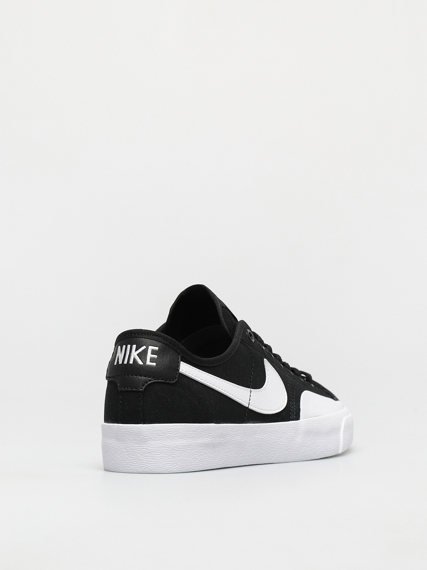 Nike SB Blazer Court Cipők (black/white black gum light brown)