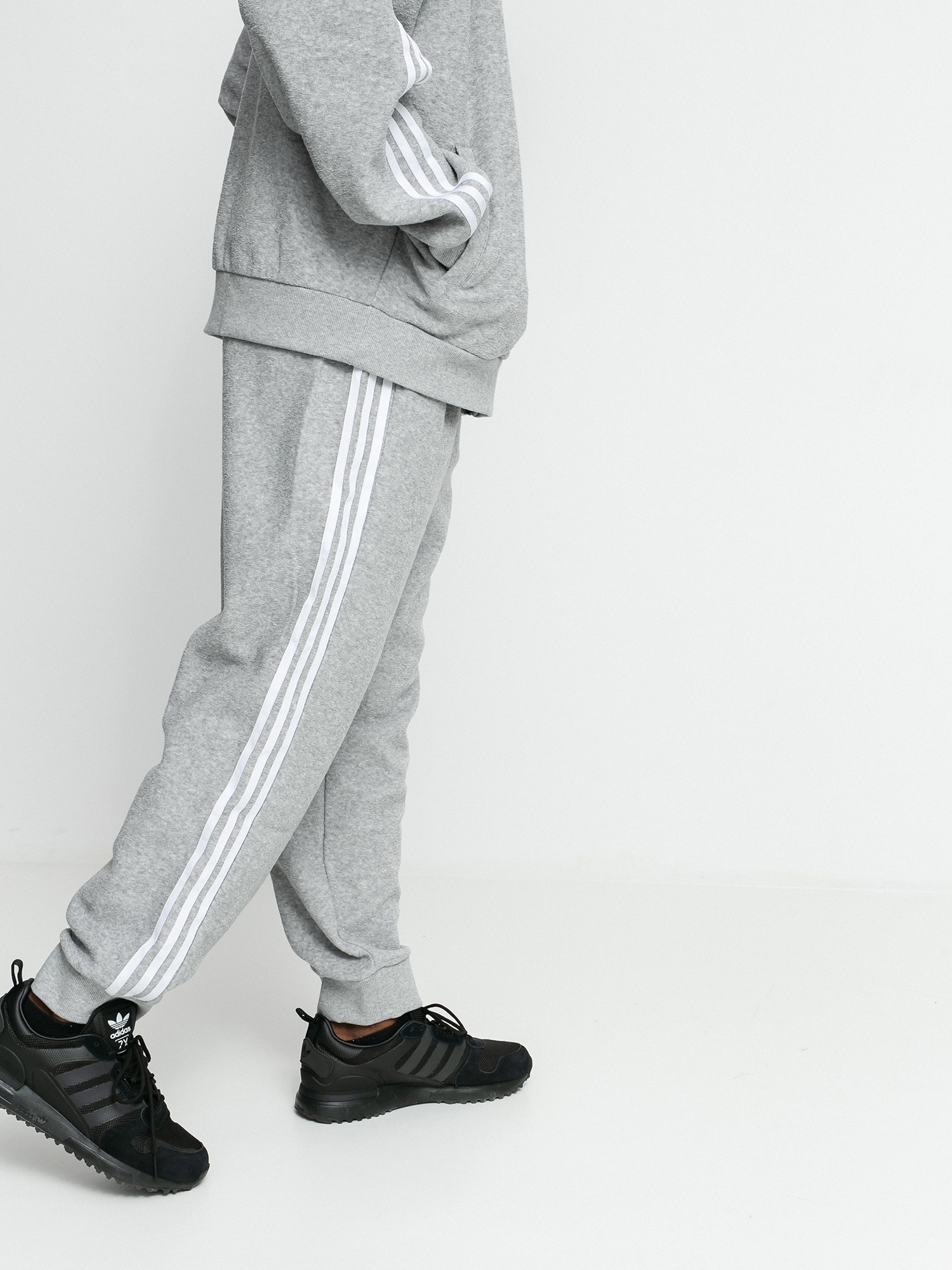 adidas Boucle Track Kisnadrág (mgreyh/white)