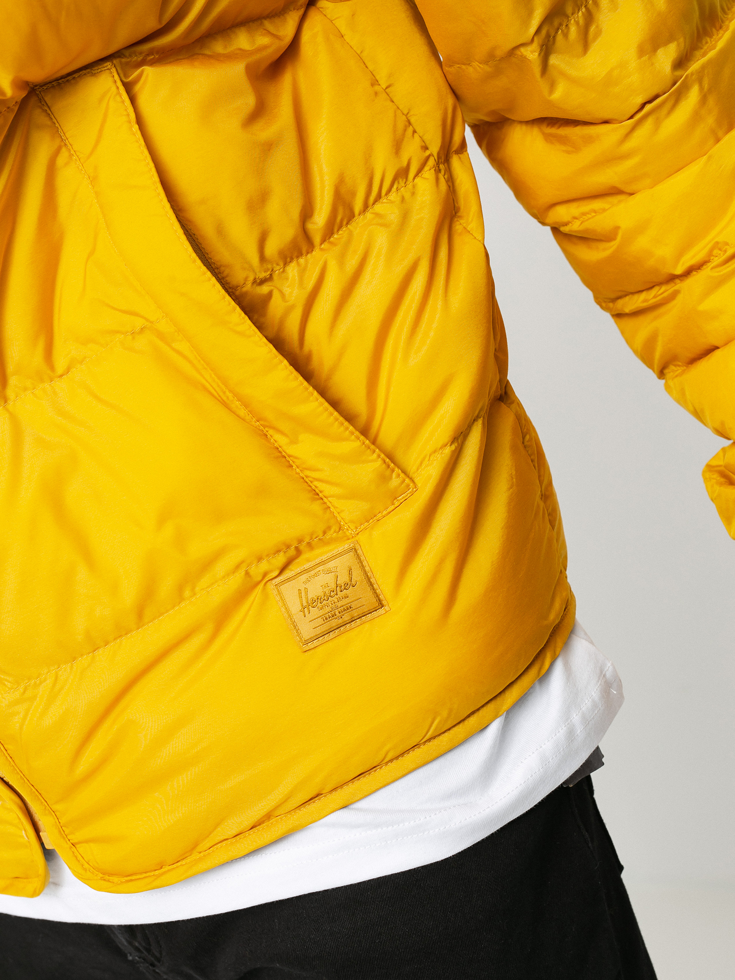 Herschel Supply Co. Featherless High Fill Dzseki (arrowwood)