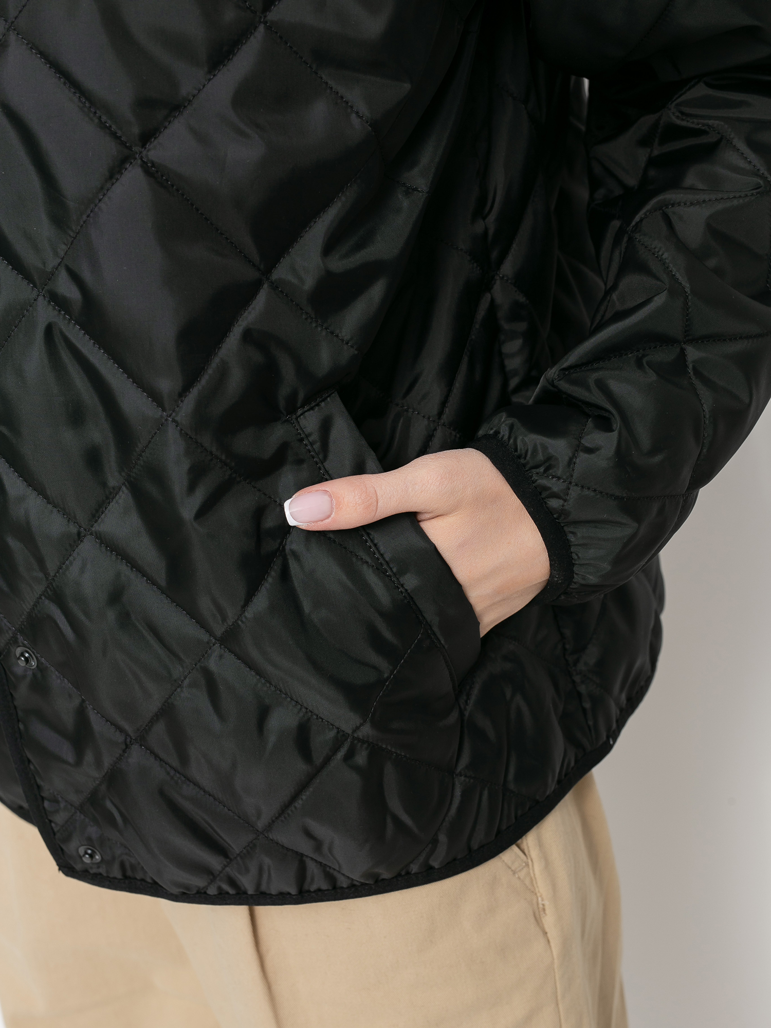 Vans Forces Quilted Wmn Dzseki (black)