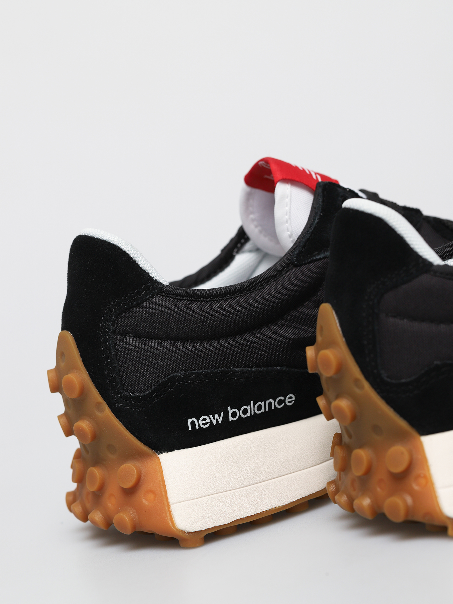 New Balance 327 Cipők (black/caslerock)