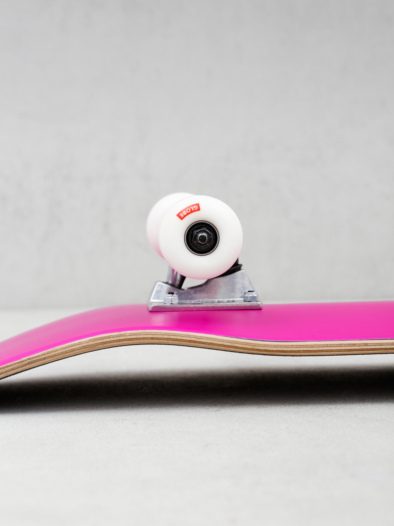 Globe Goodstock Komplett gördeszka (neon purple)