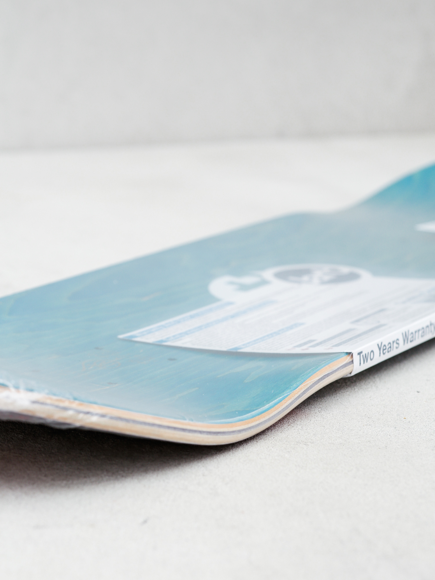 Jart Stranger Danny Leon Gördeszka lap