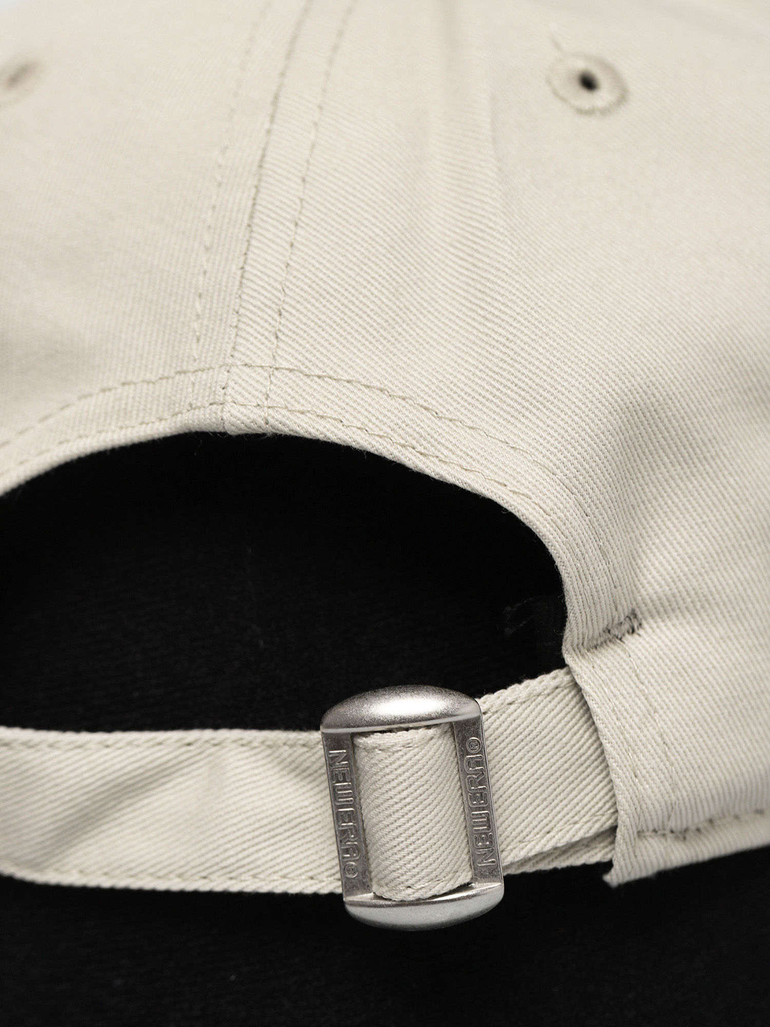 New Era Baseball sapka League Essential 9Forty New York Yankees ZD (med beige)