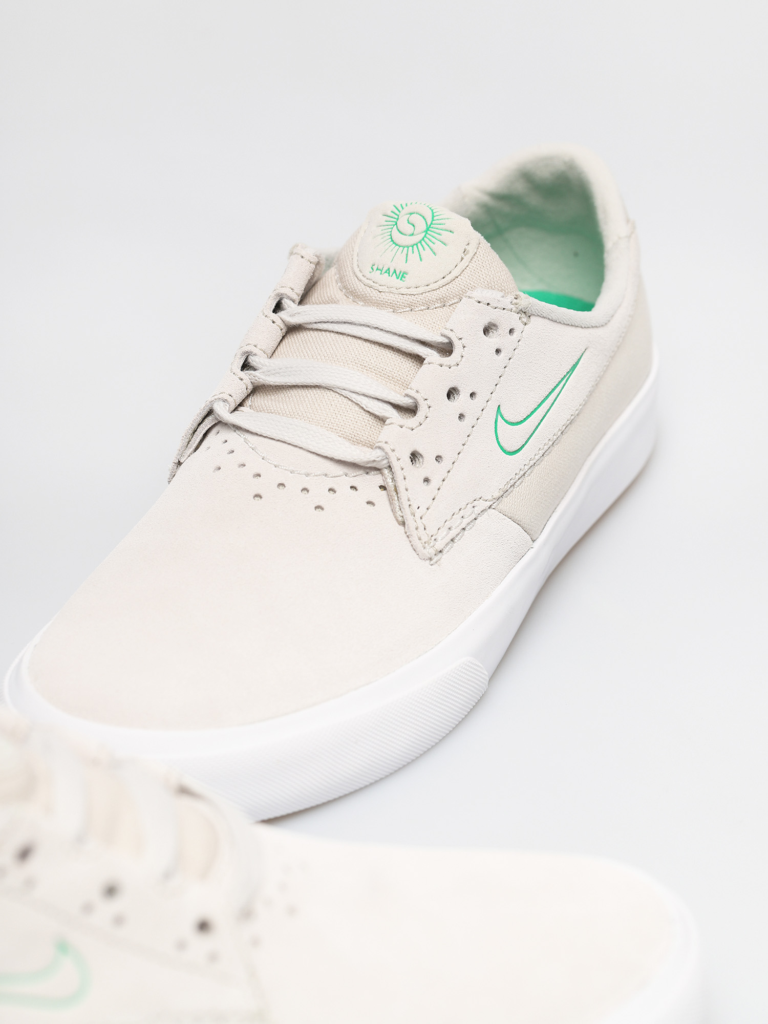Nike SB Shane Cipők (summit white/lucky green university gold)