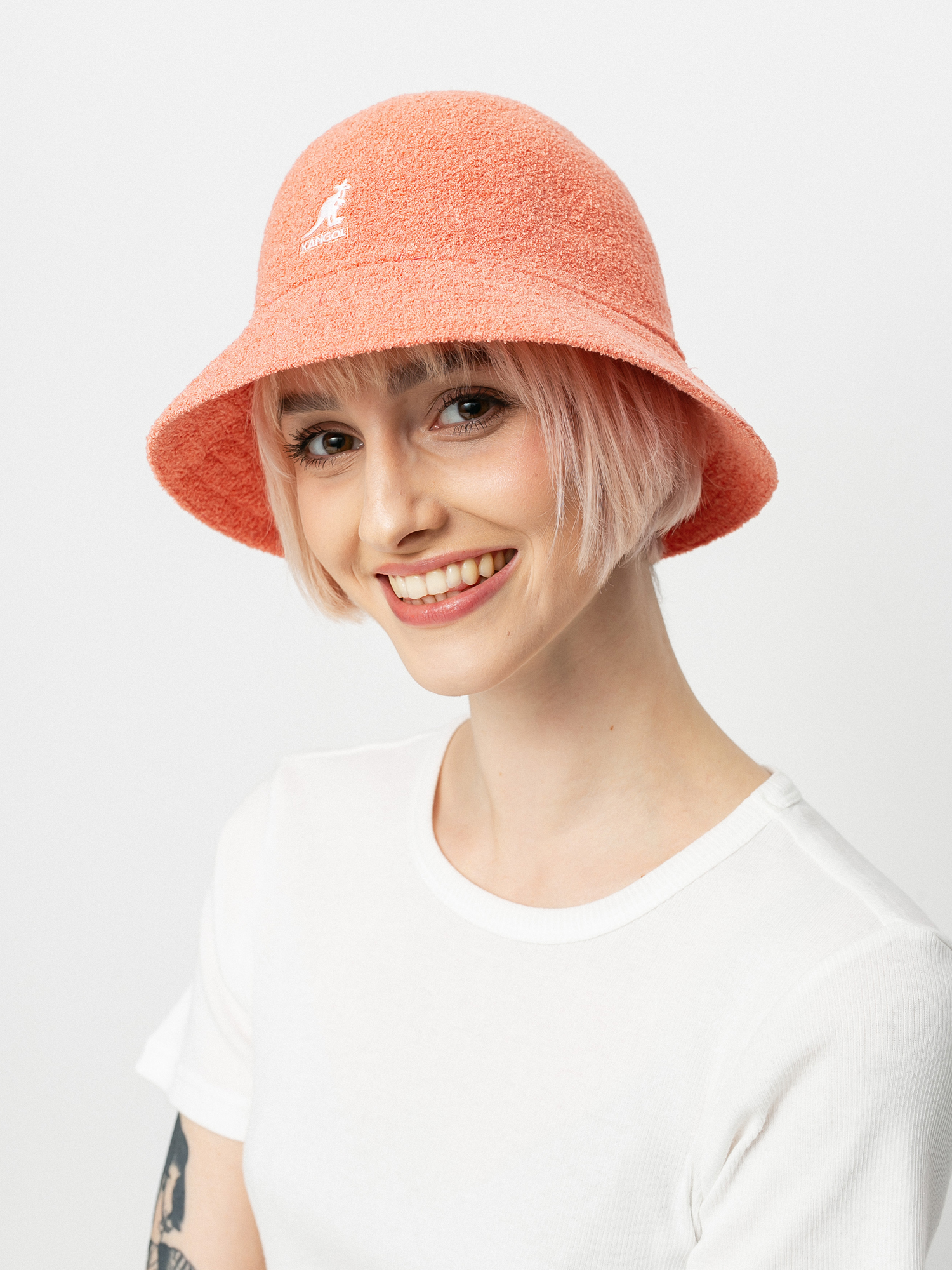Kangol Bermuda Casual Kalap (peach pink)