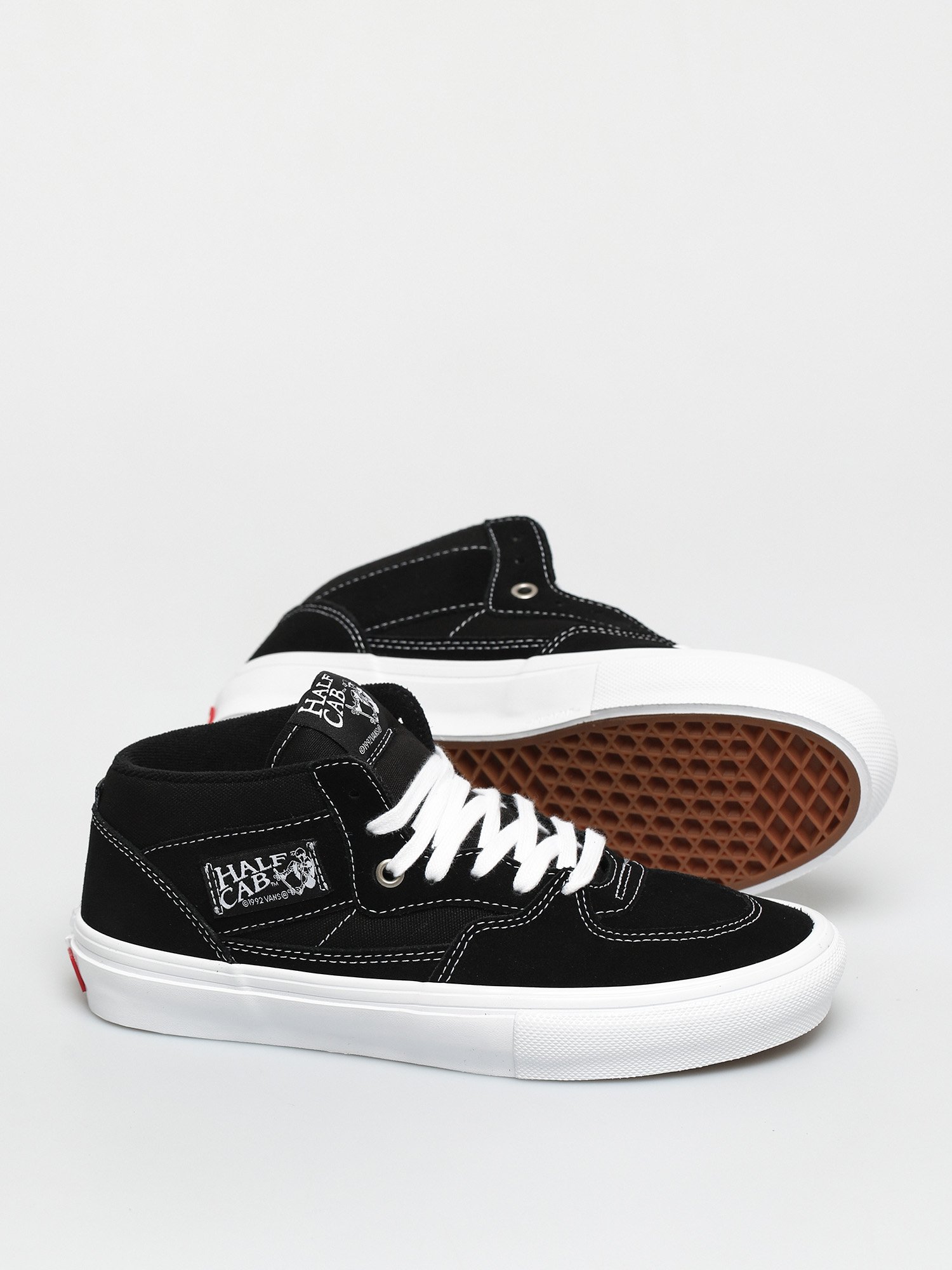 Vans Skate Half Cab Cipők (black/white)