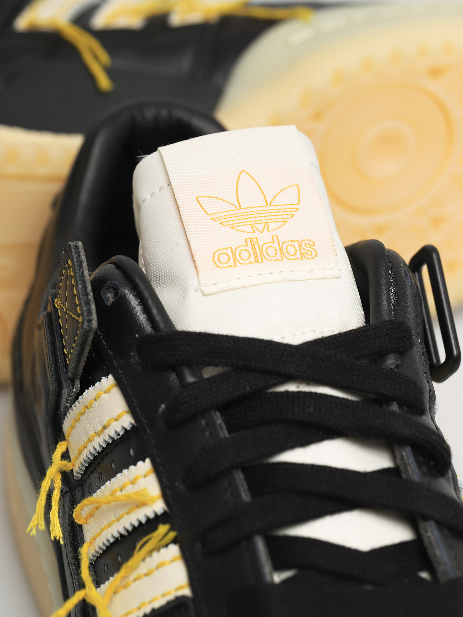 adidas Originals Forum 84 Low Premium Cipők (premium)