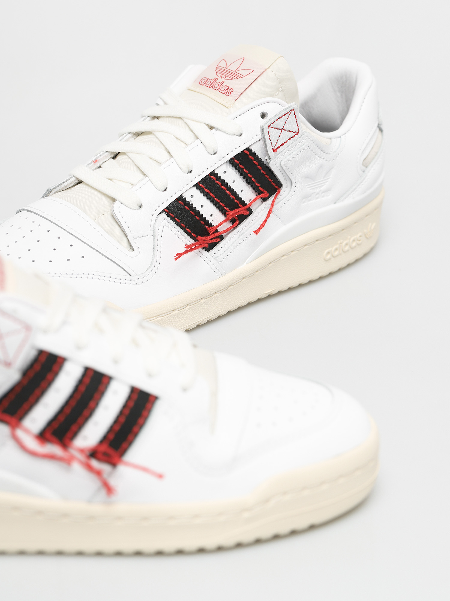 adidas Originals Forum 84 Low Premium Cipők (premium)