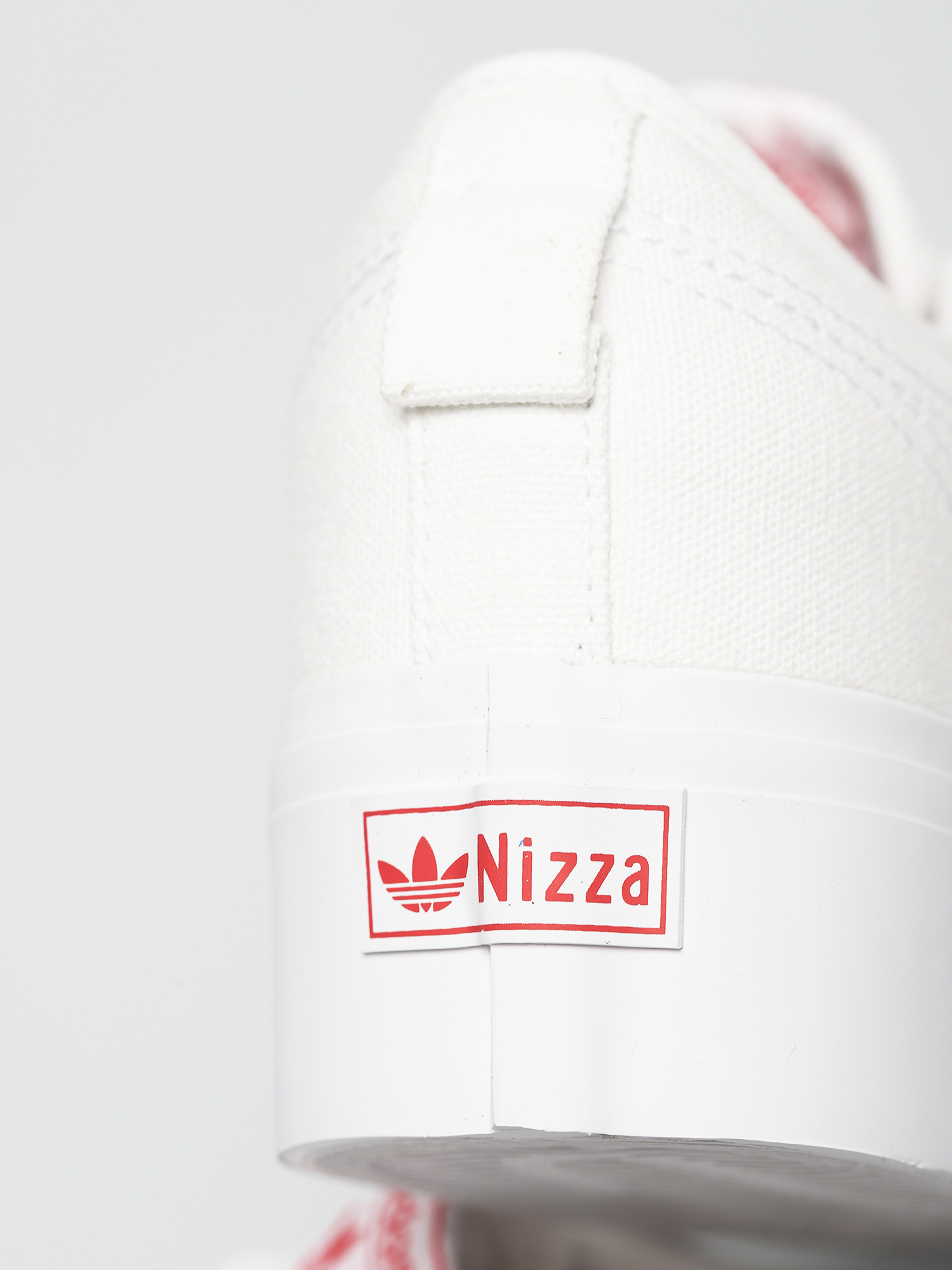 adidas Originals Nizza Platform Wmn Cipők (ftwwht/vivred/gumm2)