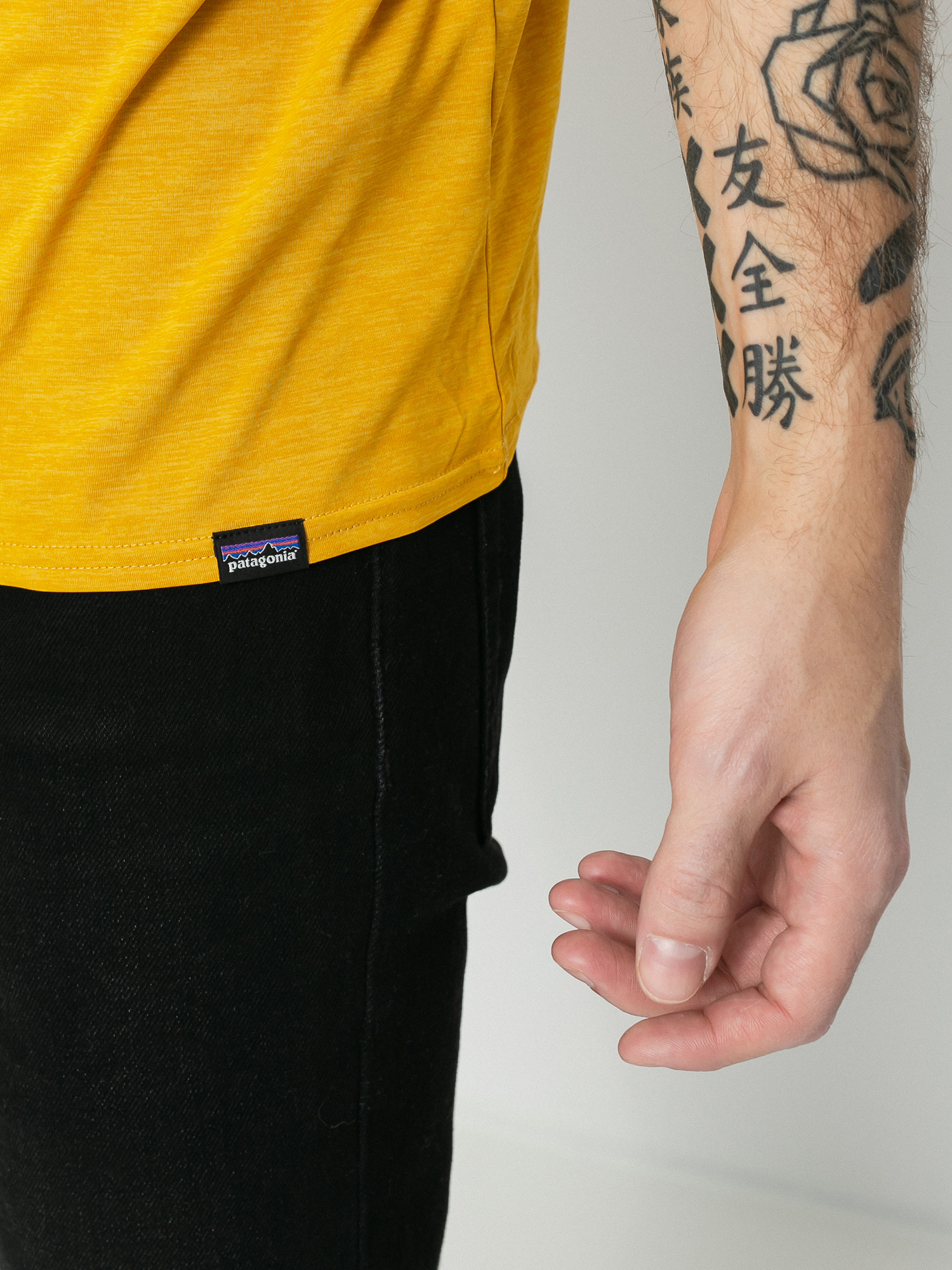 Patagonia Cap Cool Daily Graphic Ujjatlan felső (mtb crest/hawk gold x dye)