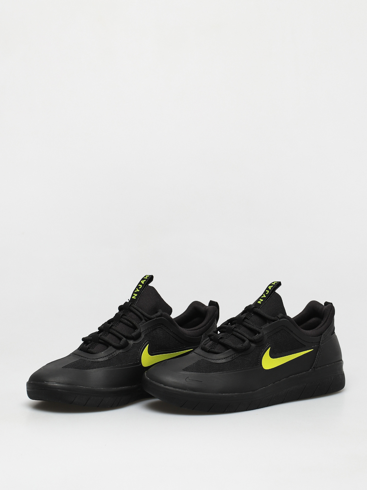Nike SB Nyjah Free 2 Cipők (black/cyber black black)