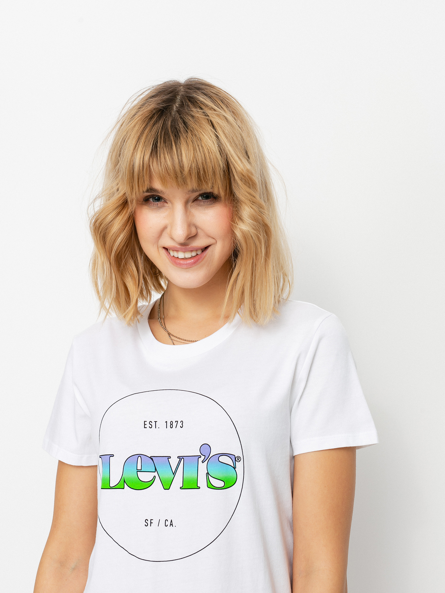 Levi's® The Perfect Wmn Ujjatlan felső (circle logo gradient white)