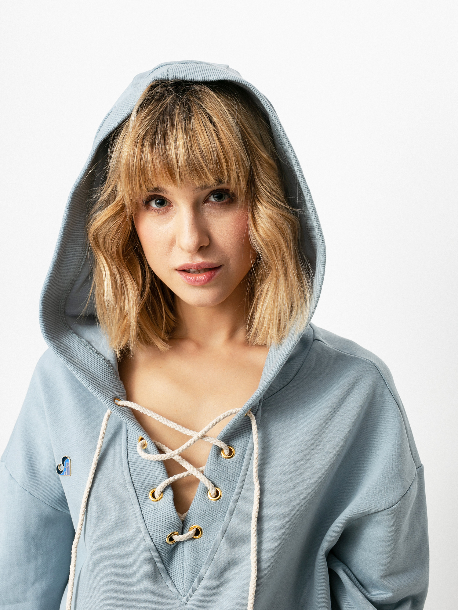 Femi Stories Felicia HD Wmn Kapucnis pulóver (dstb)