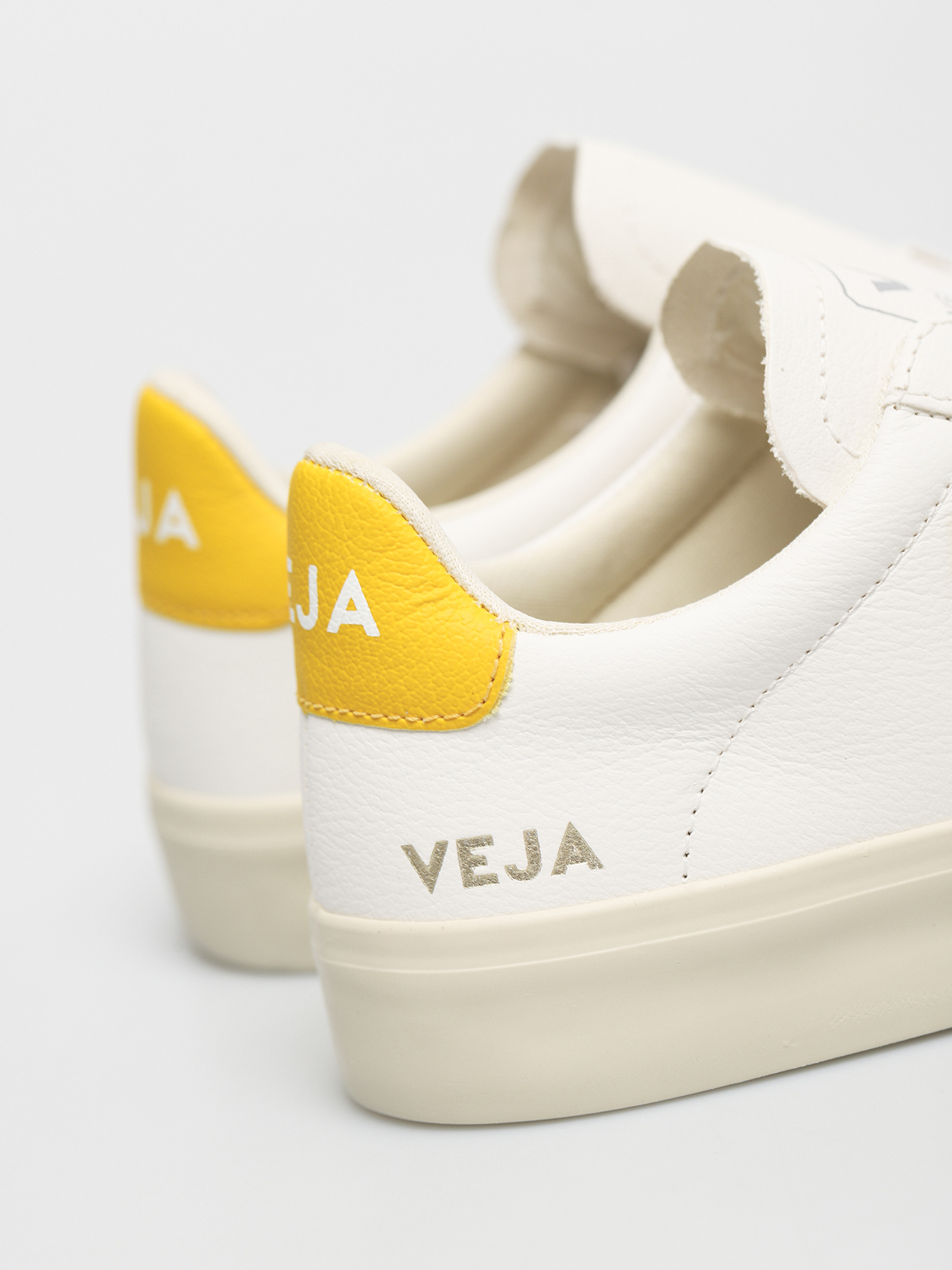 Veja Campo Wmn Cipők (chromefree leather extra white tonic)