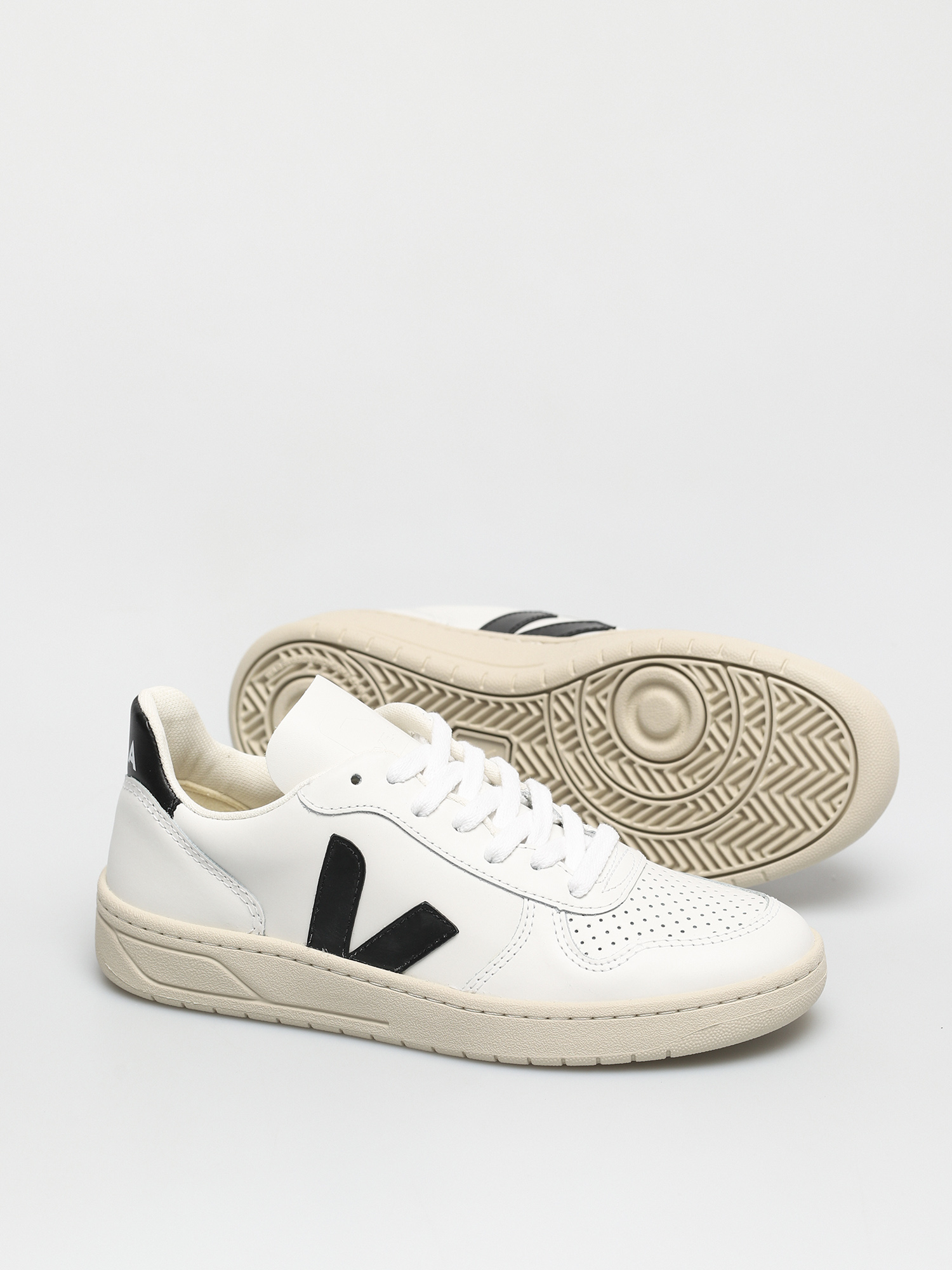 Veja V 10 Wmn Cipők (leather extra white black)