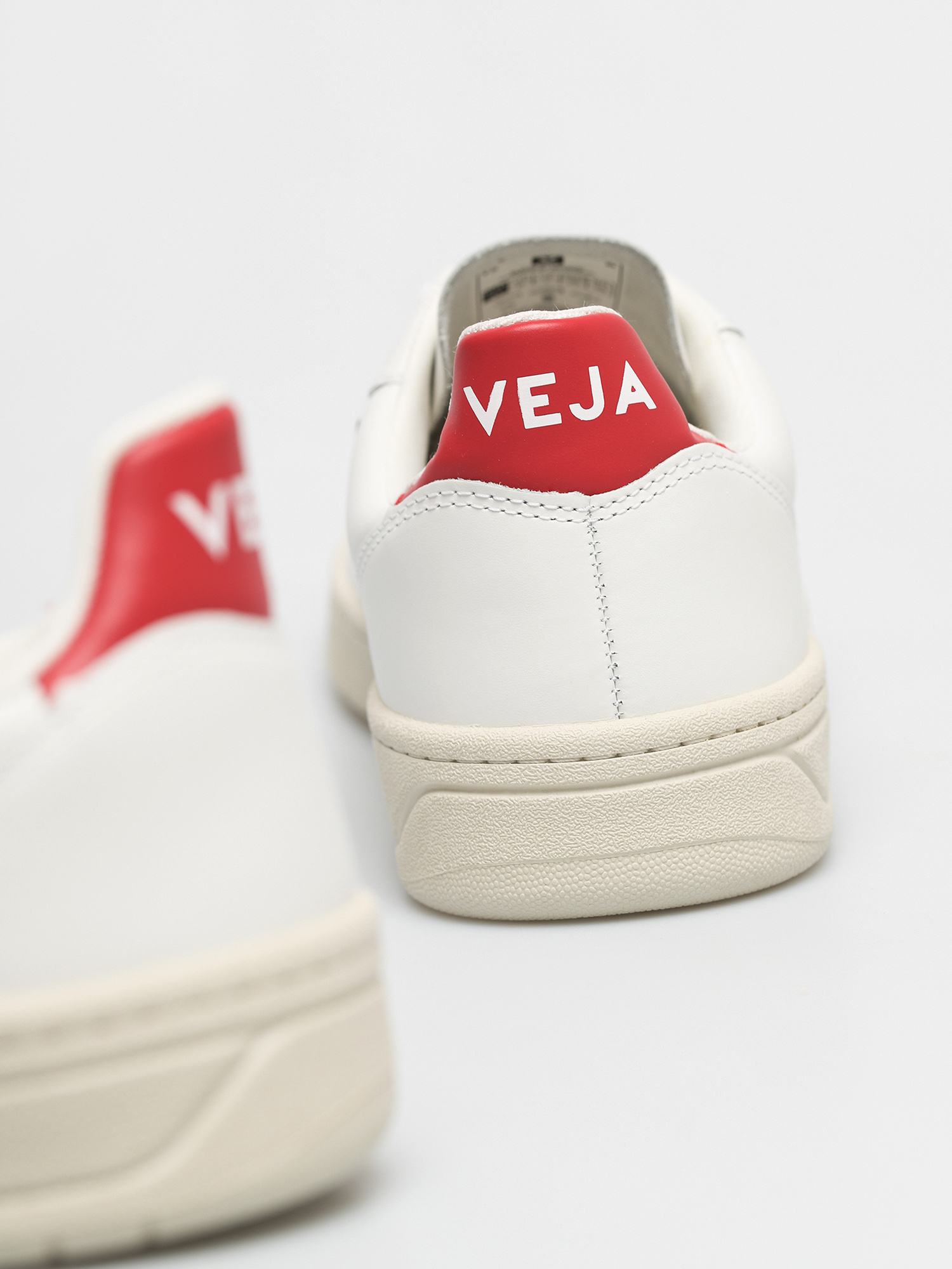 Veja V 10 Cipők (leather extra white nautico pekin)