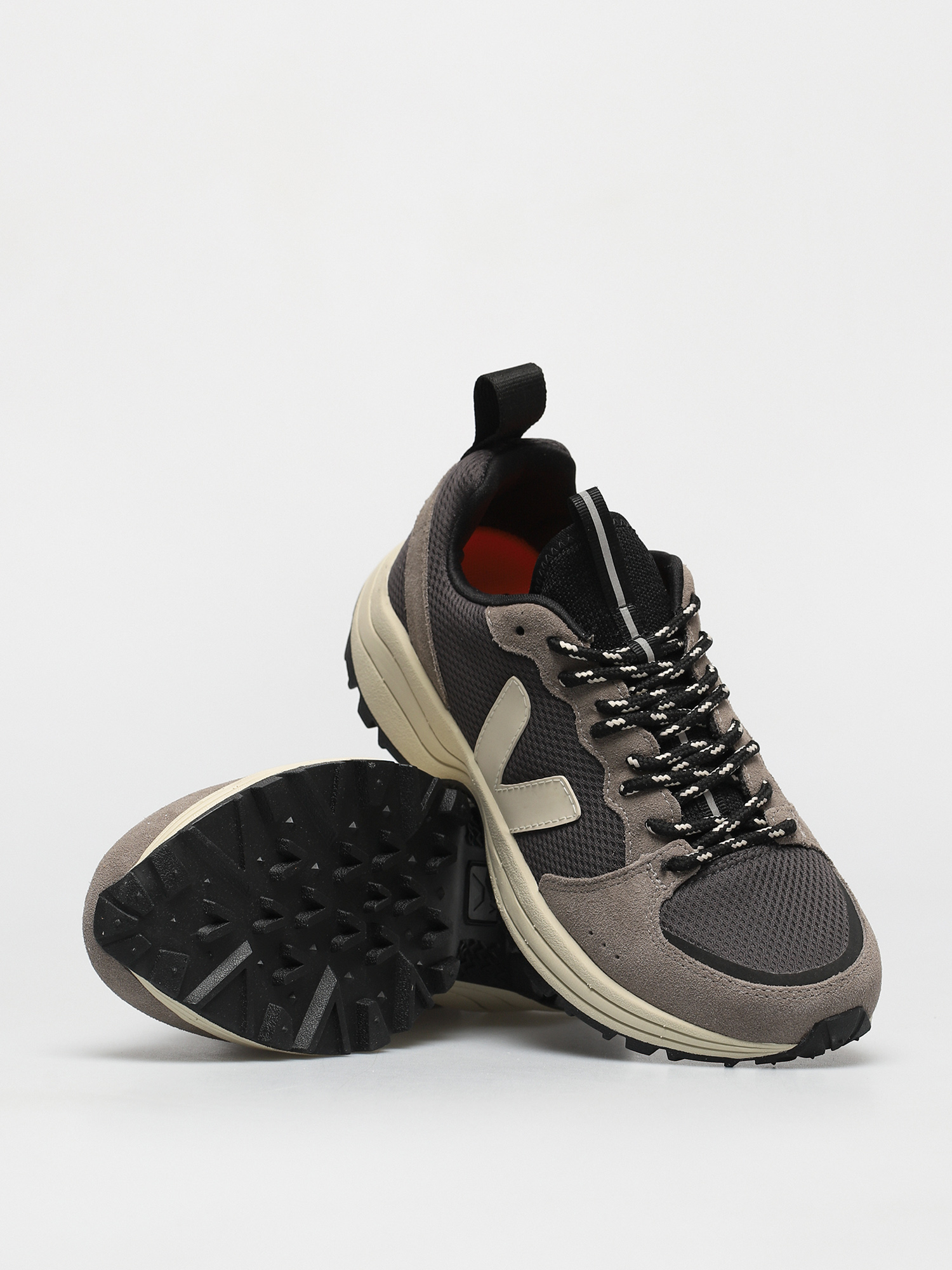 Veja Venturi Cipők (alveomesh grafite moonrock)