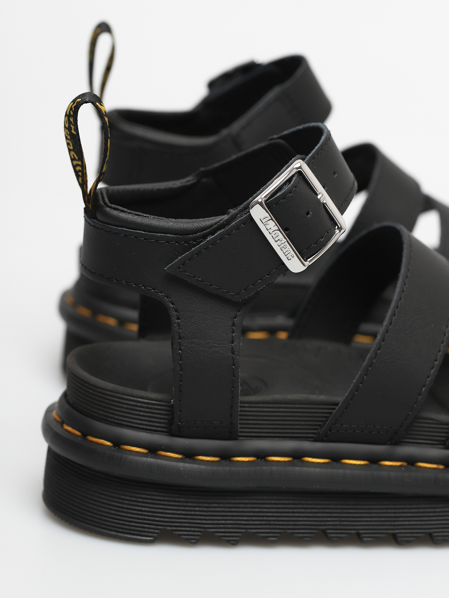 Dr. Martens Blaire Wmn Szandálok (black hydro)