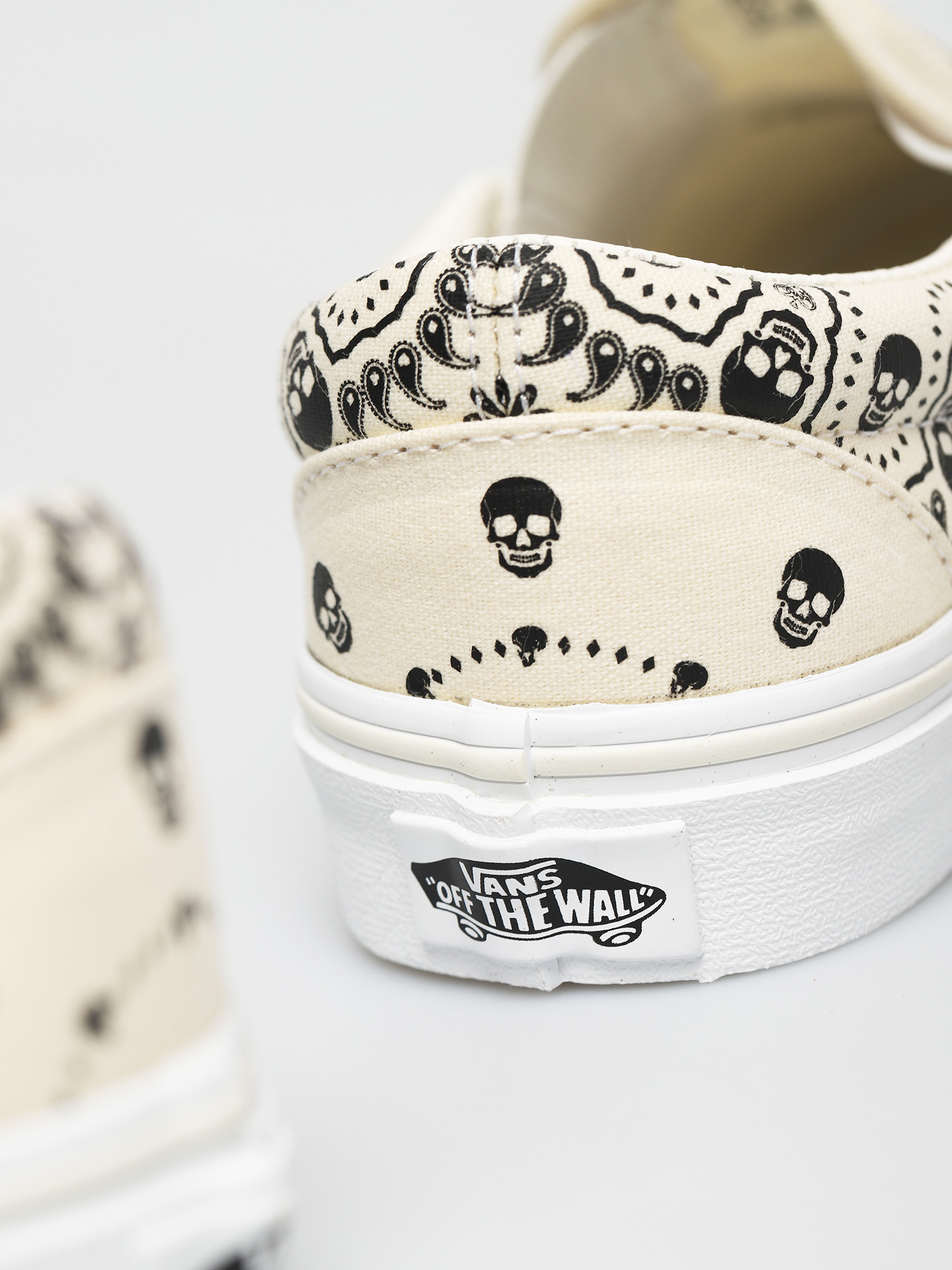 Vans Classic Slip On Cipők (bandana classic white/black)