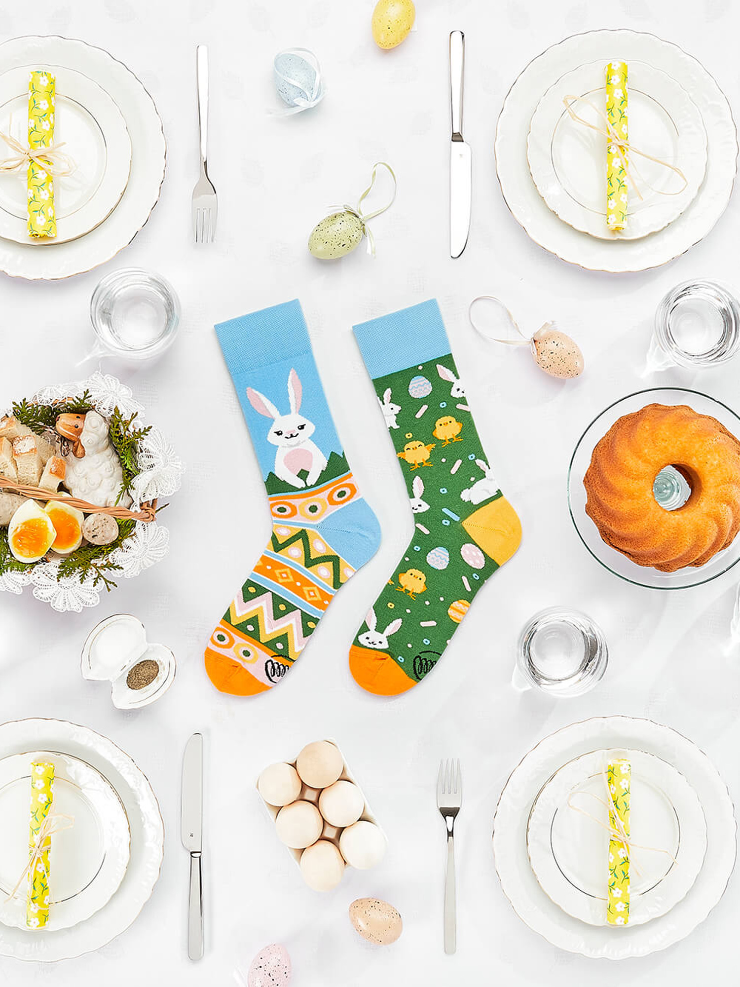 Many Mornings Easter Bunny Zokni (multi)