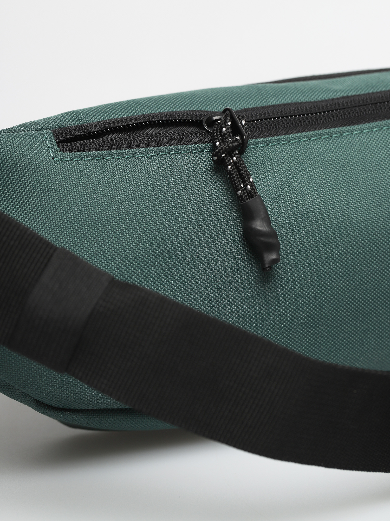 DC Tussler 2 Övtáska (dark green)