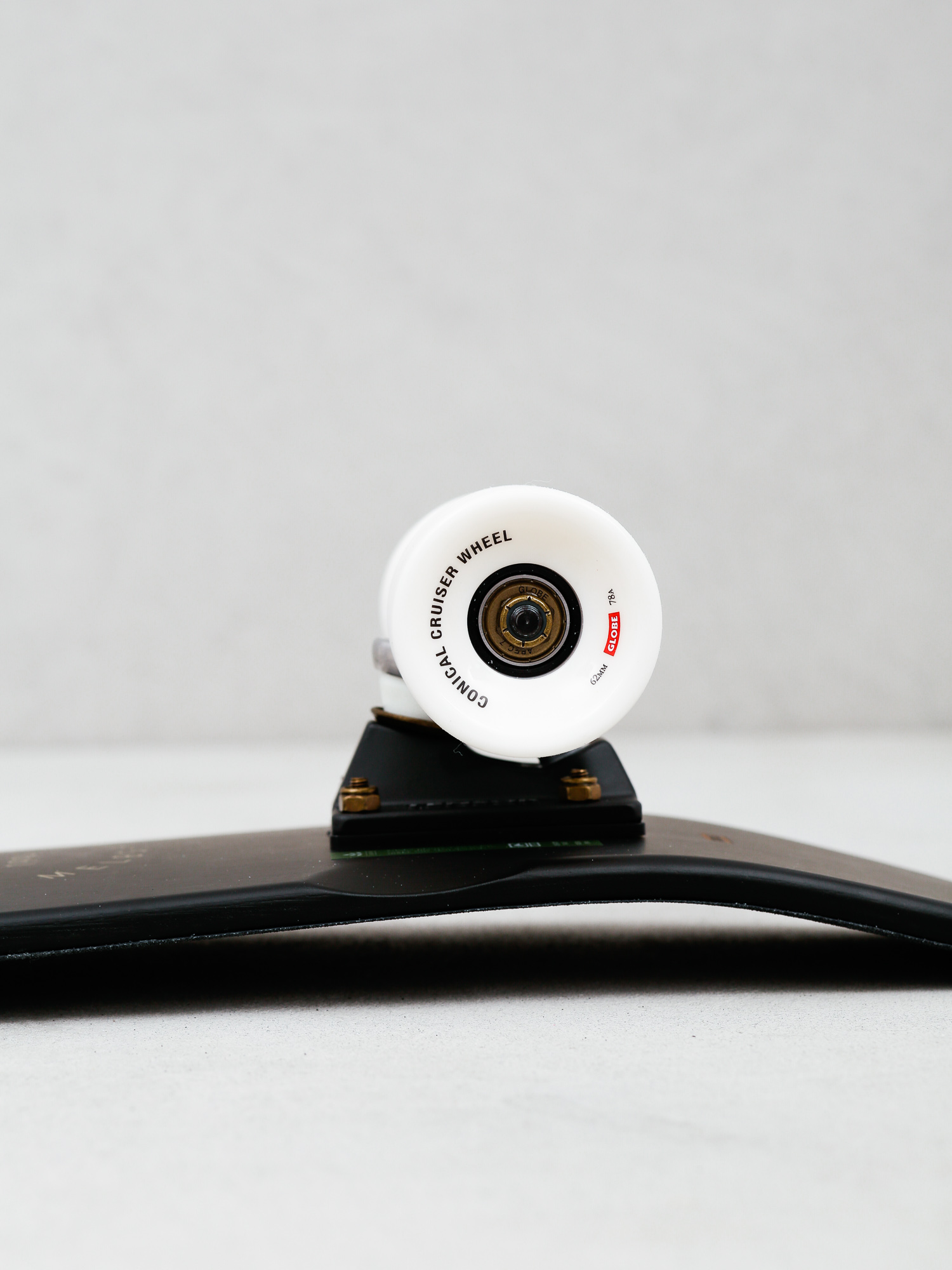 Globe Cruiser Blazer (walnut)