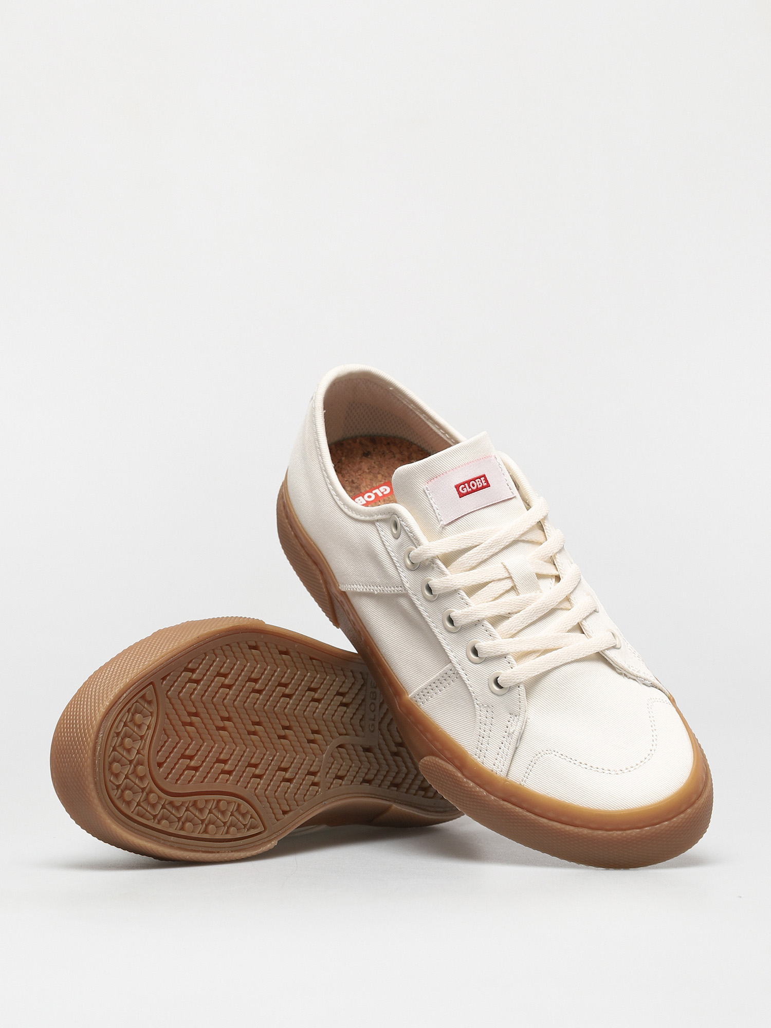 Globe Surplus Cipők (organic white)