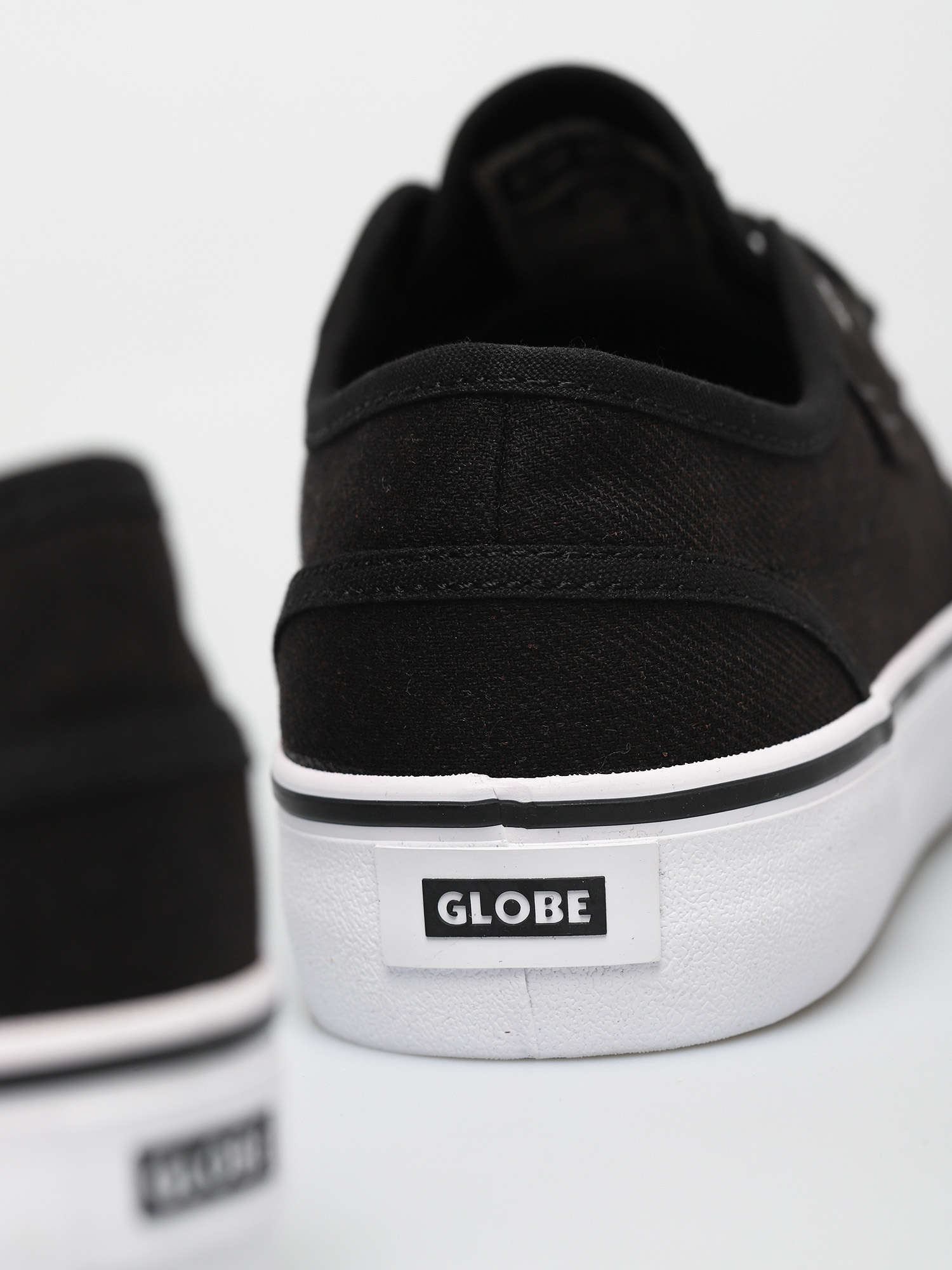 Globe Motley II Cipők (black/white)