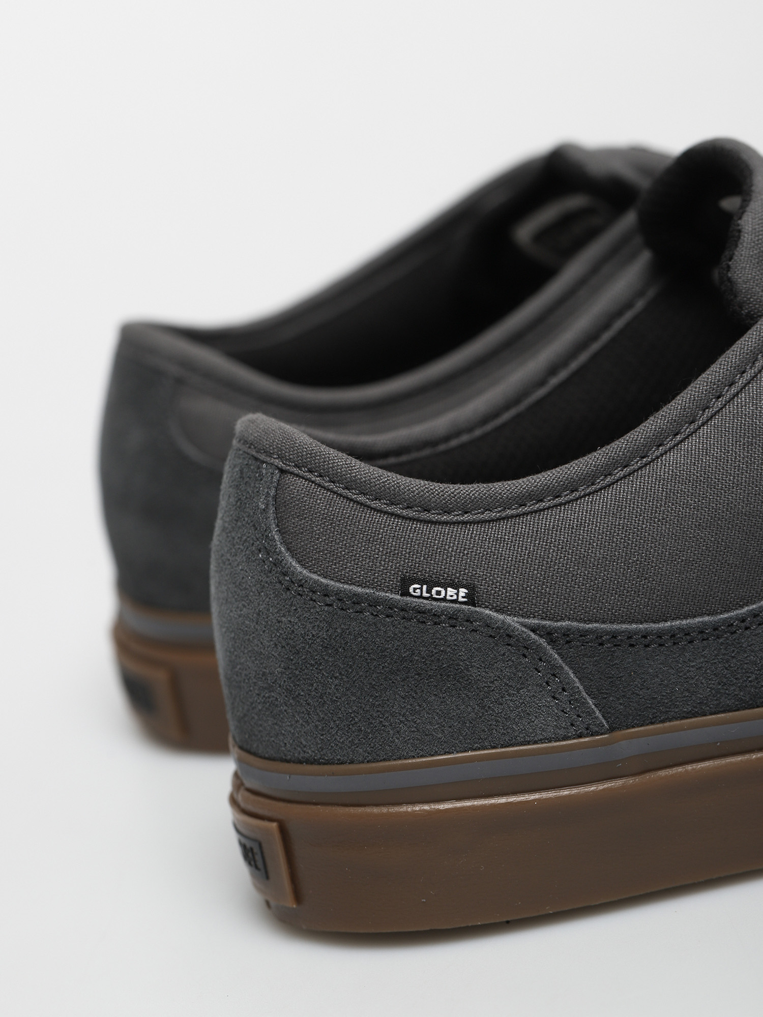 Globe Mahalo Plus Cipők (dark shadow/gum)