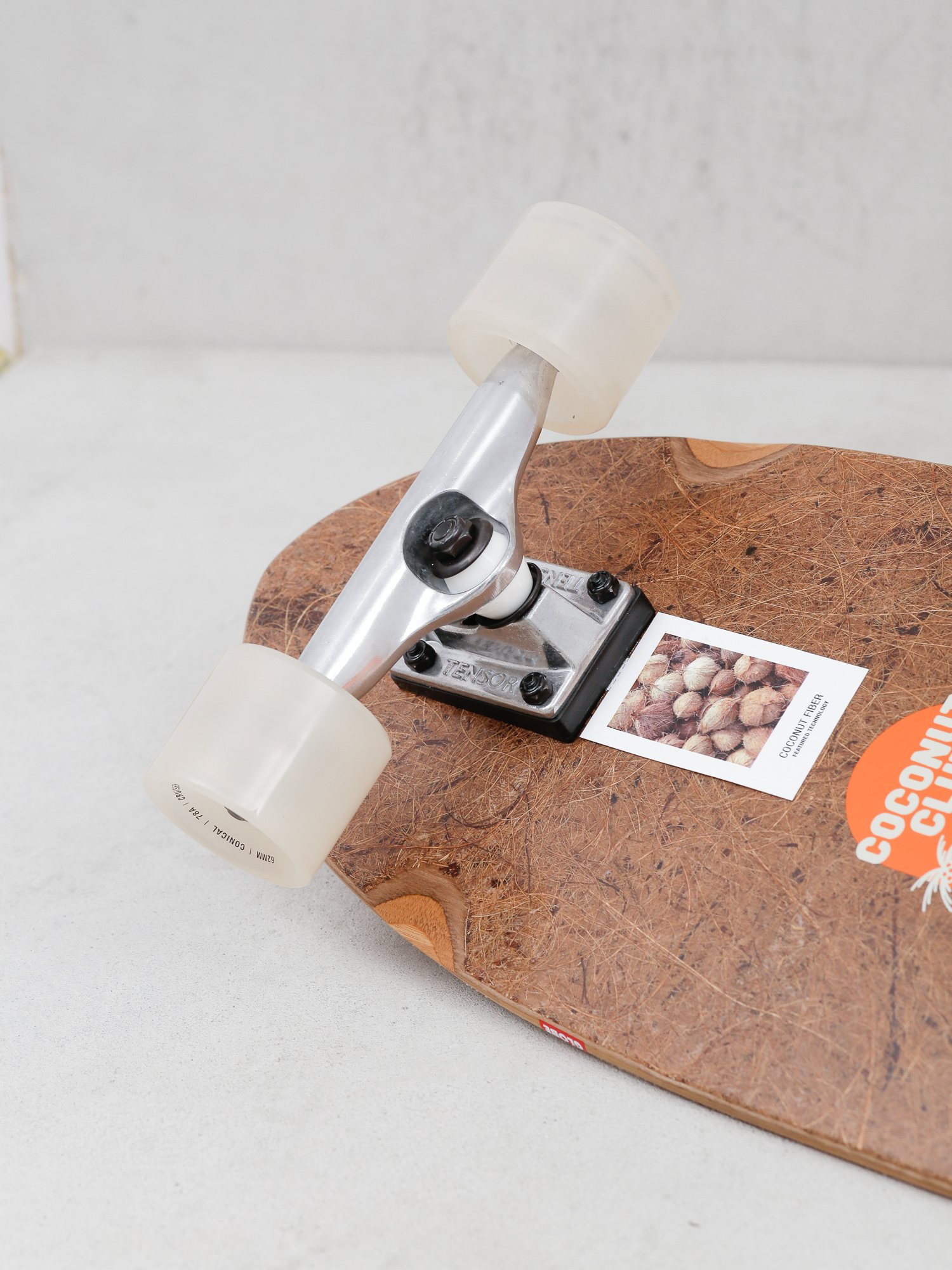 Globe Big Blazer Cruiser (coconut/mandarin)