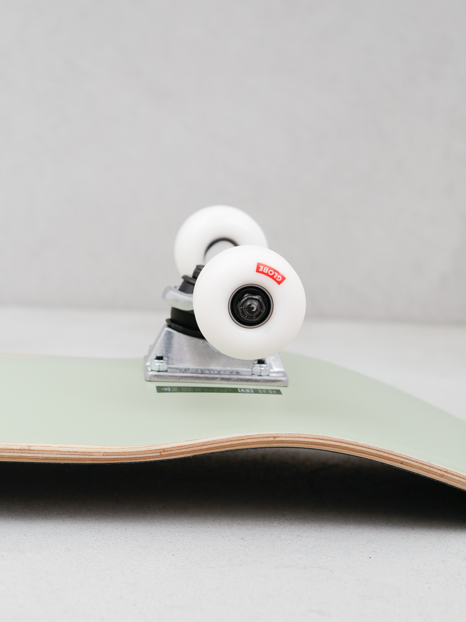 Globe Goodstock Komplett gördeszka (sage green)