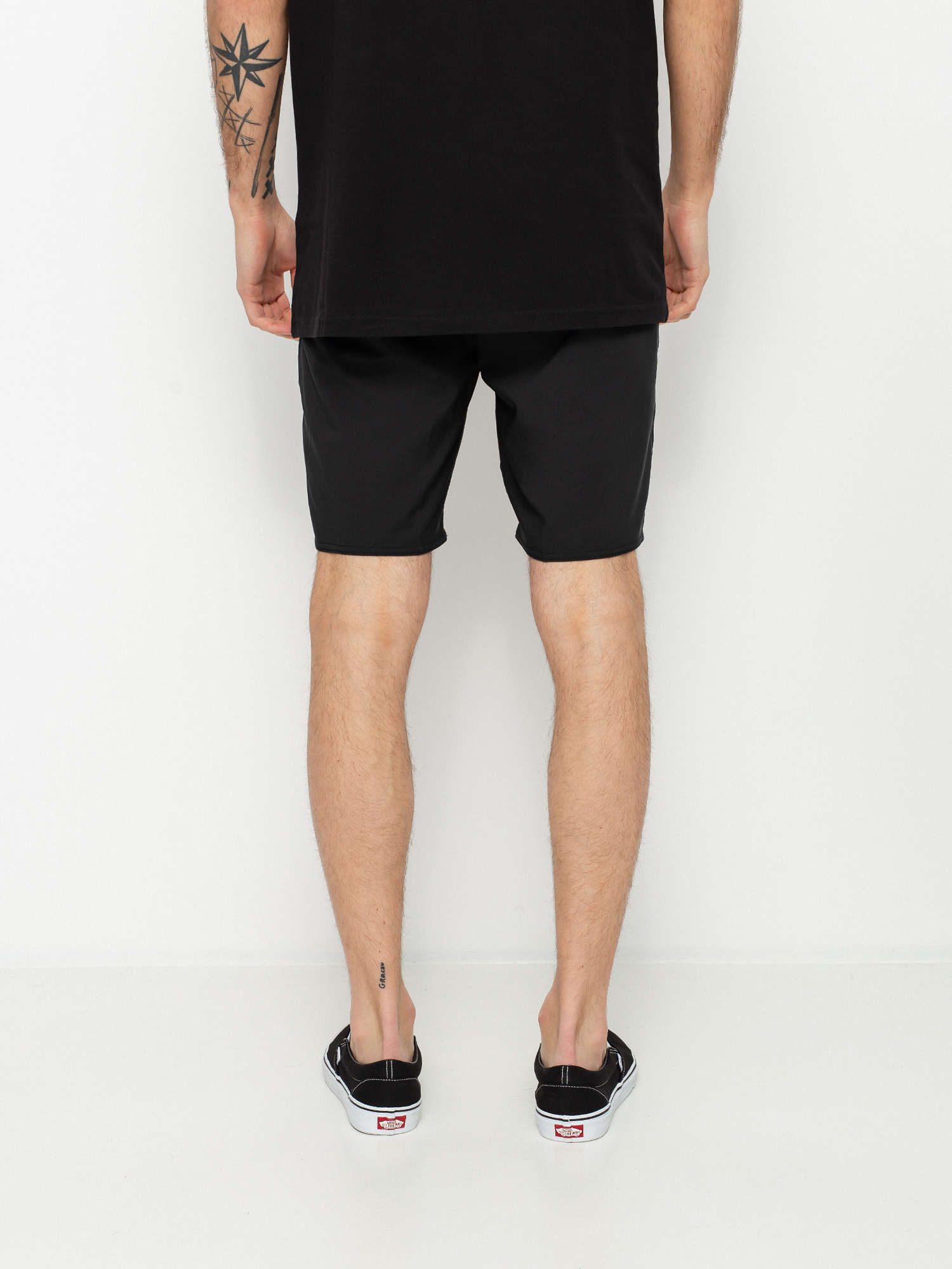 Volcom Lido Solid Mod 18 Boardshort (black)