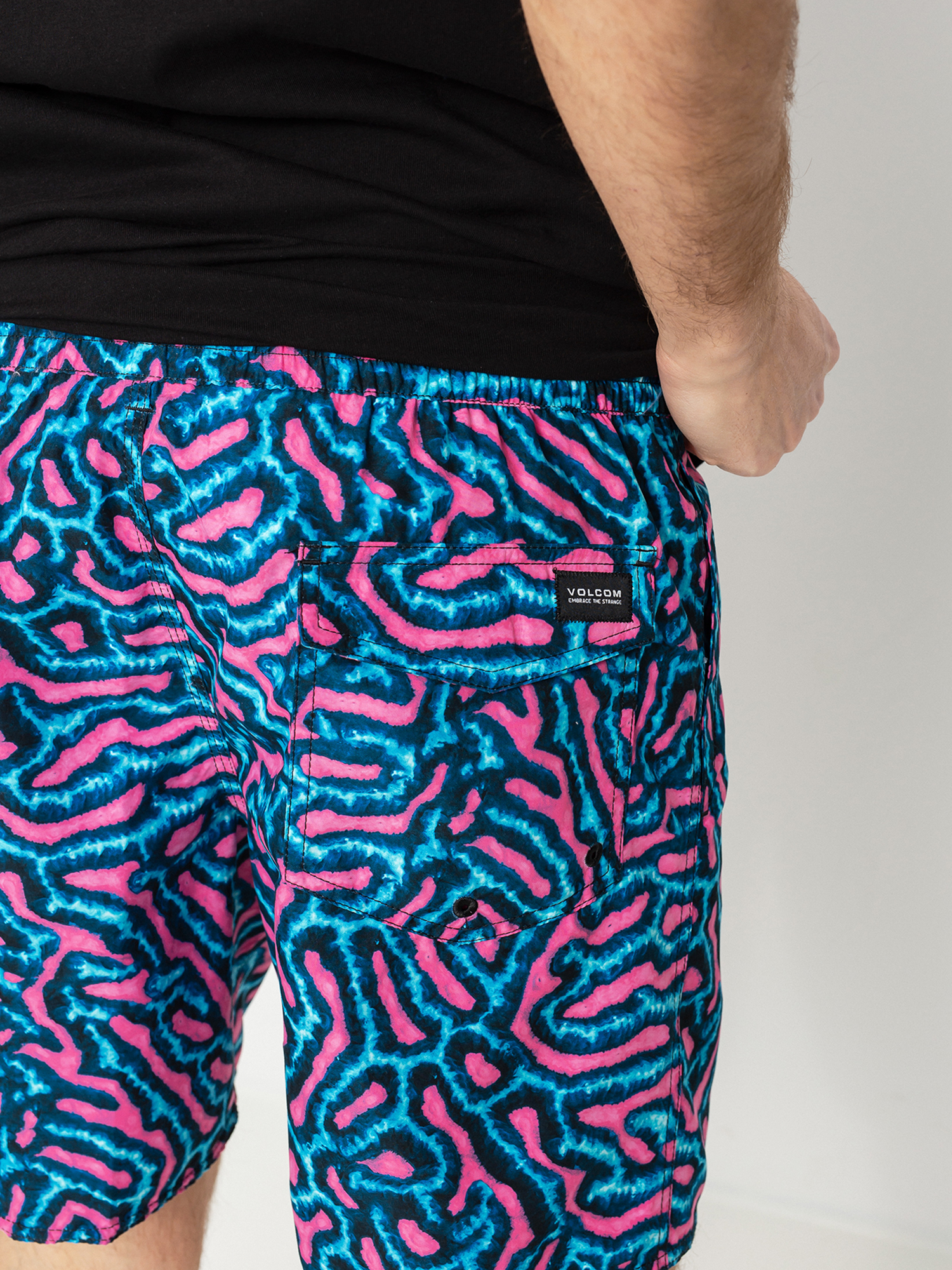 Volcom Coral Morph Trunk 17 Boardshort (pink)