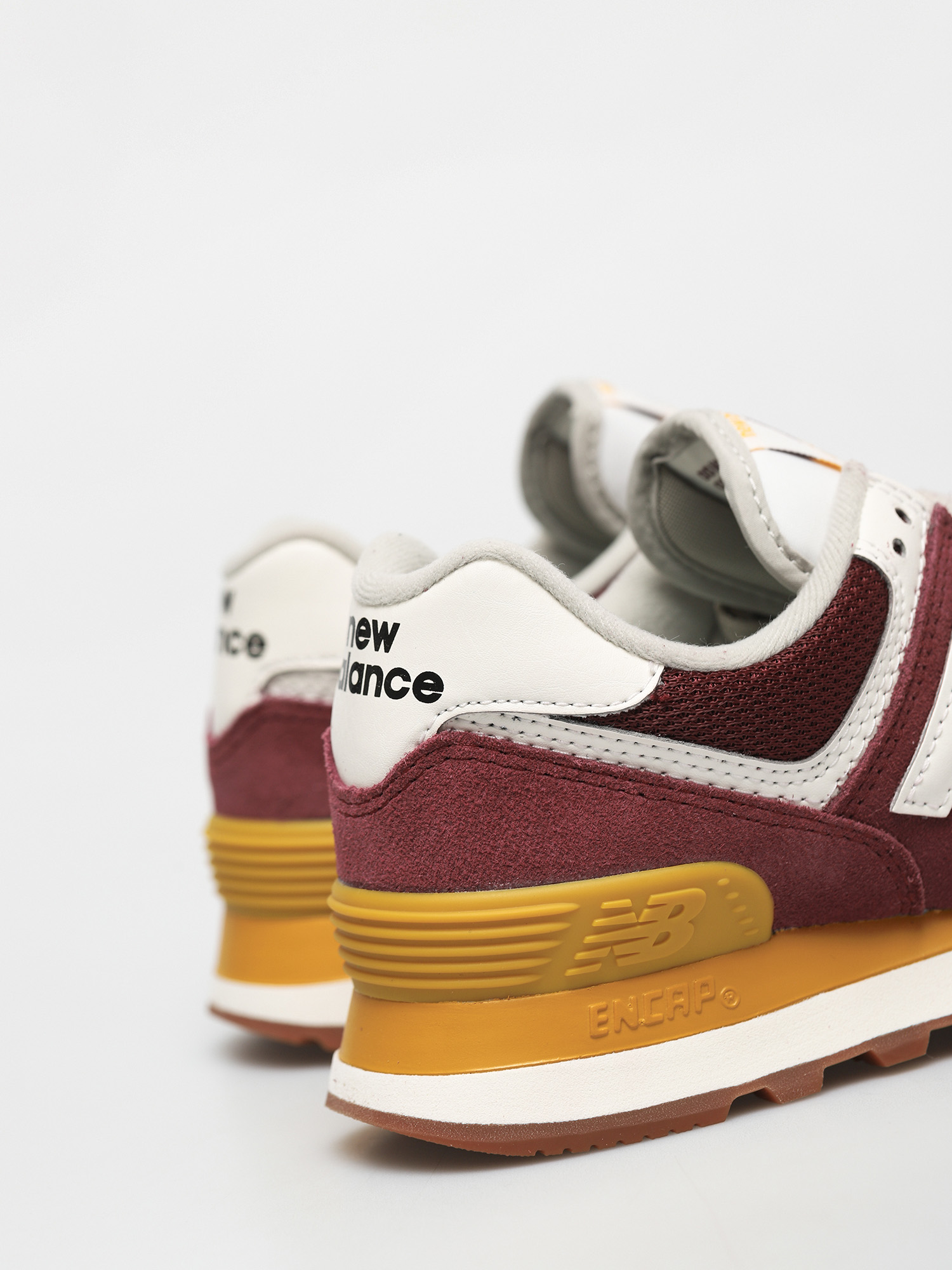 New Balance 574 Wmn Cipők (red/yellow)