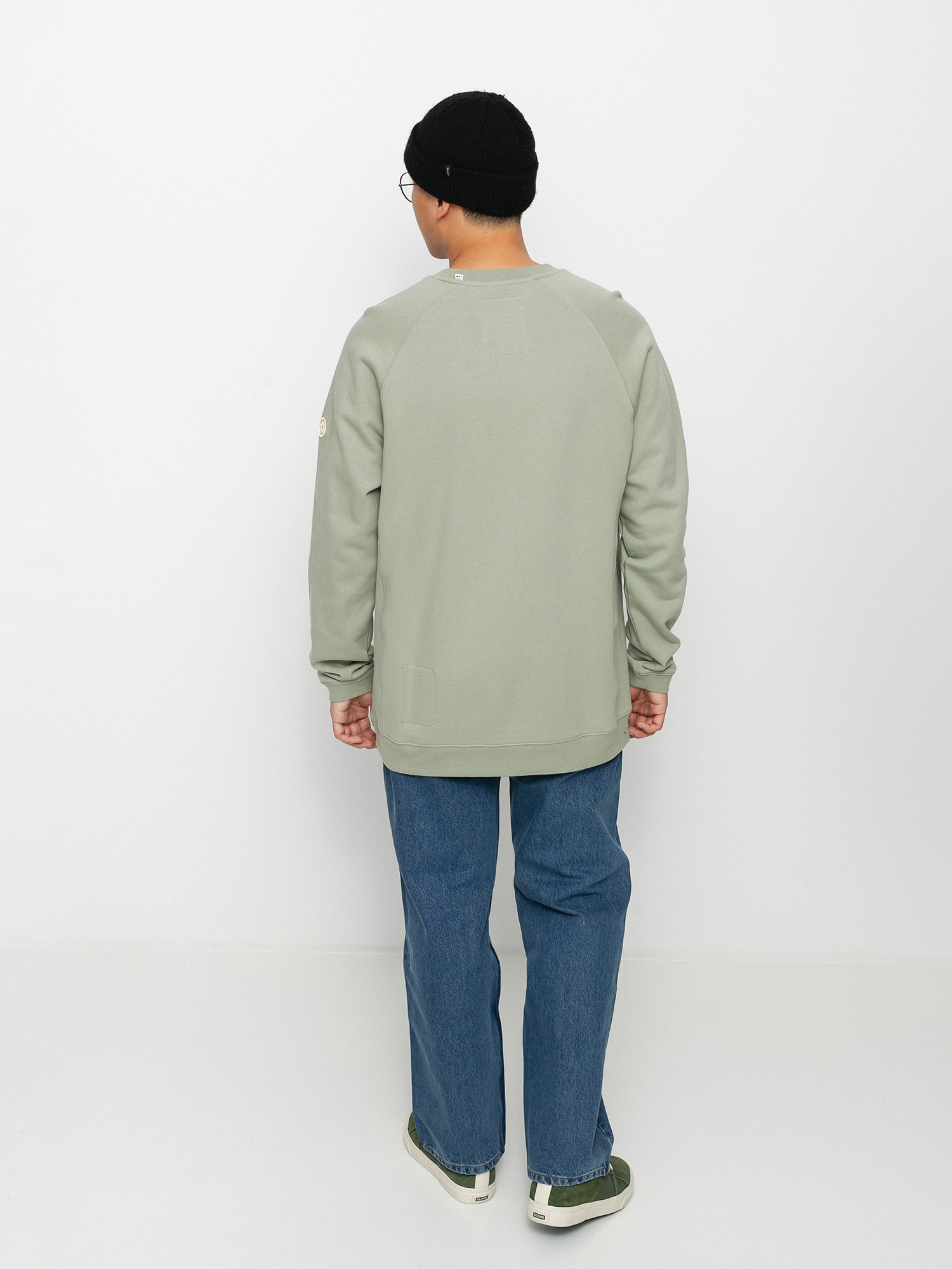 Globe Traveller Crew Pulóver (sage)