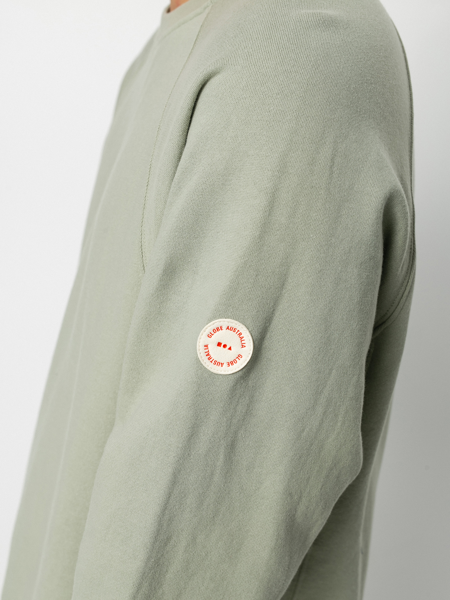 Globe Traveller Crew Pulóver (sage)