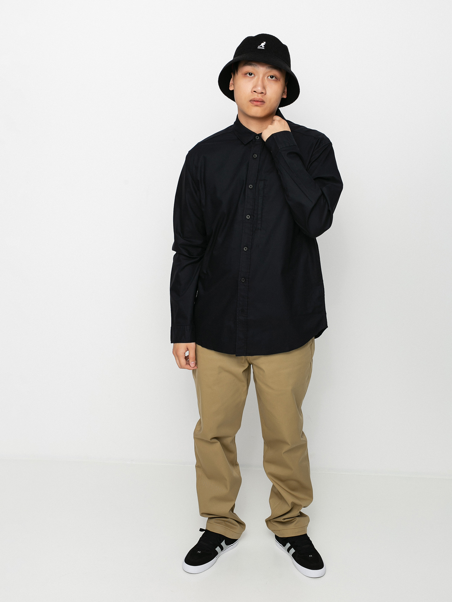 Globe Foundation Ls Ing (black)